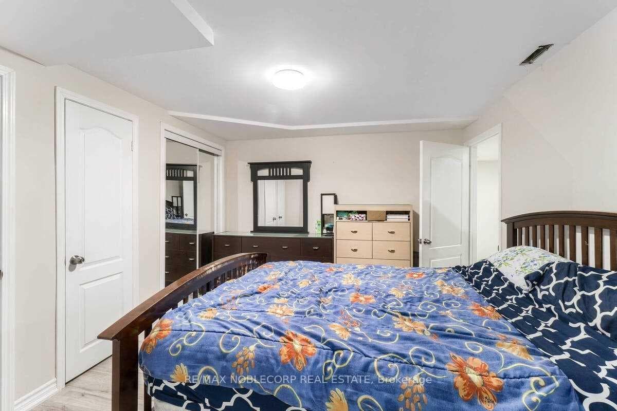 17 Mikado Crescent Unit Lower photo 5