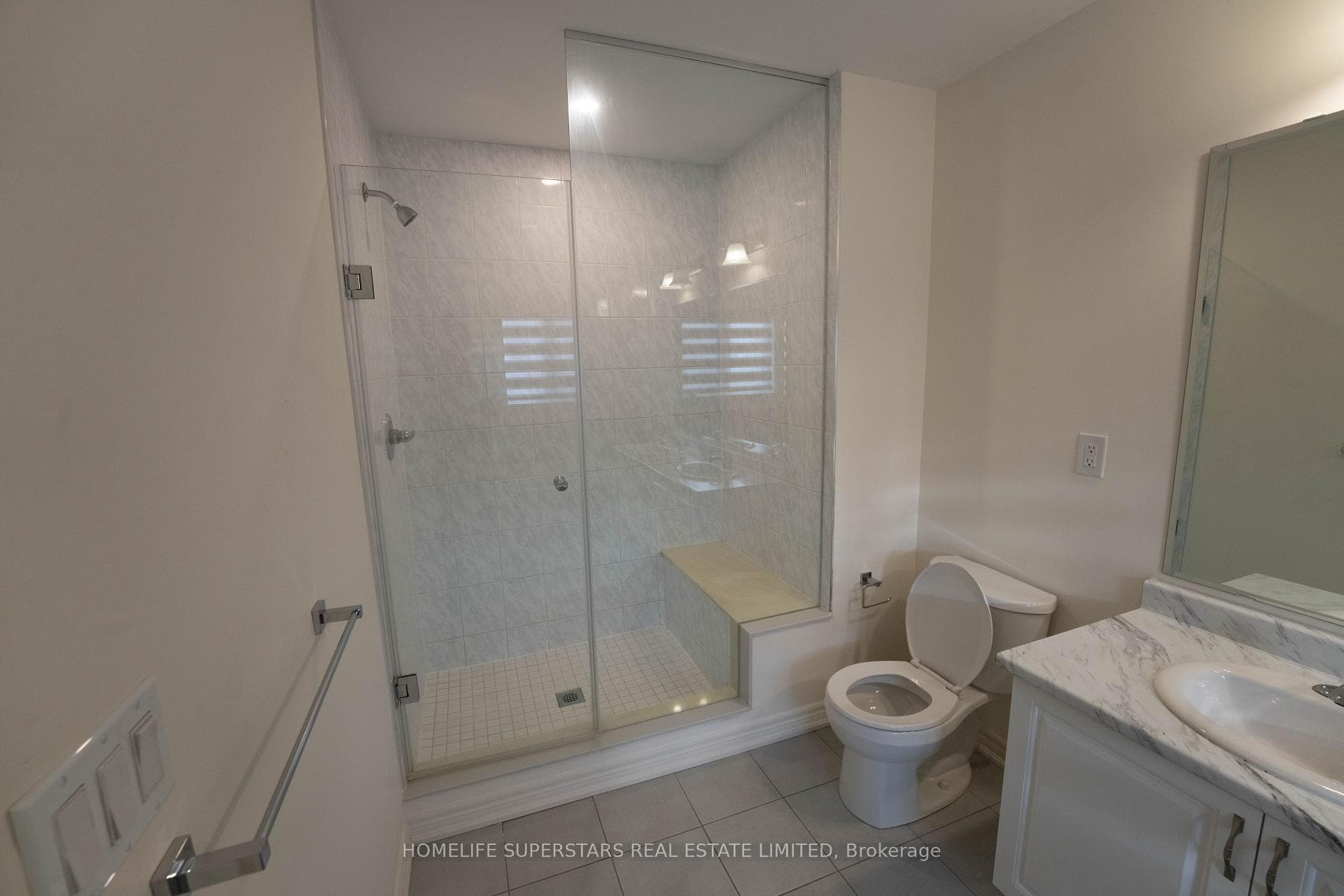 16 Gosset Road photo 9