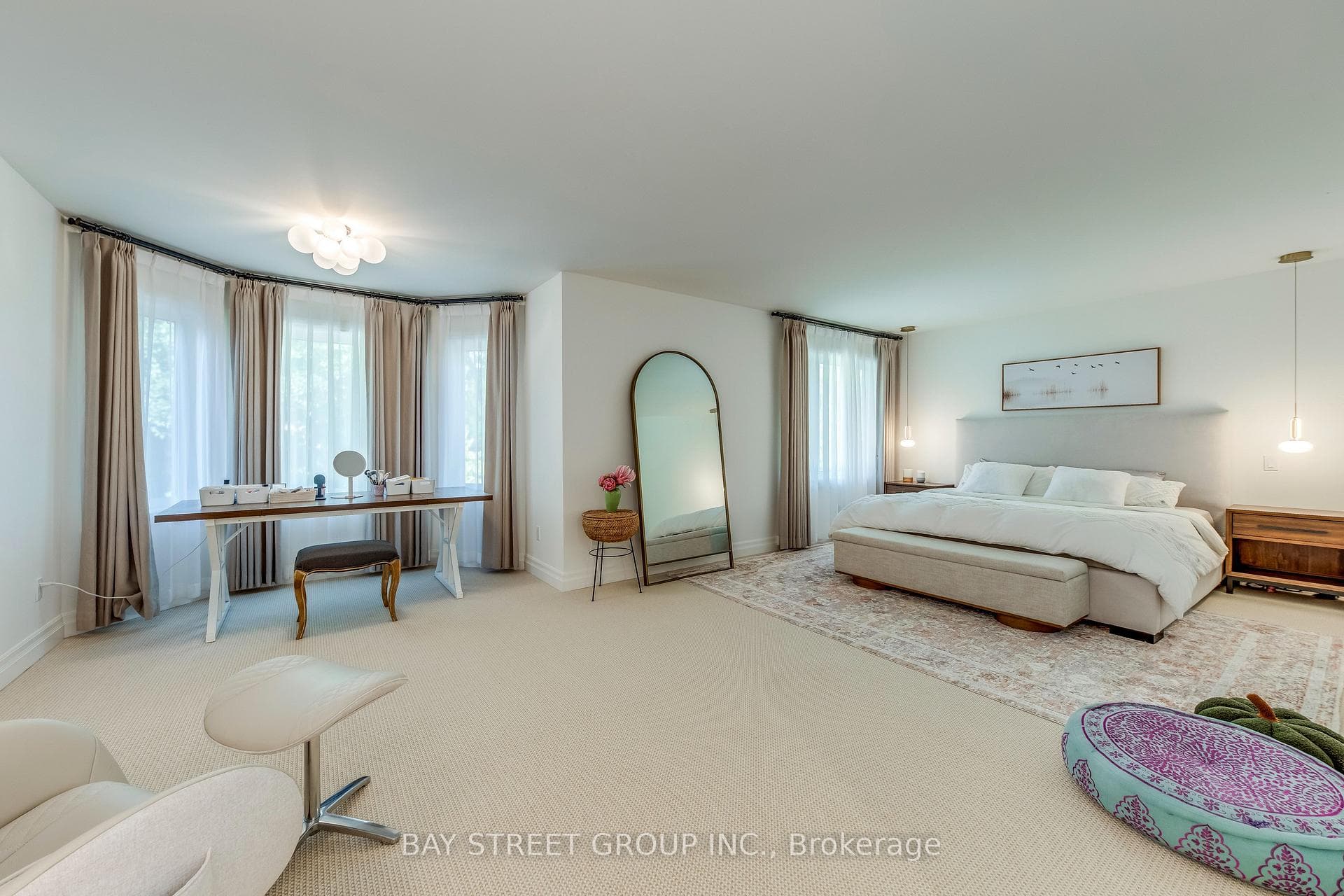 128 Beverley Glen Boulevard photo 23