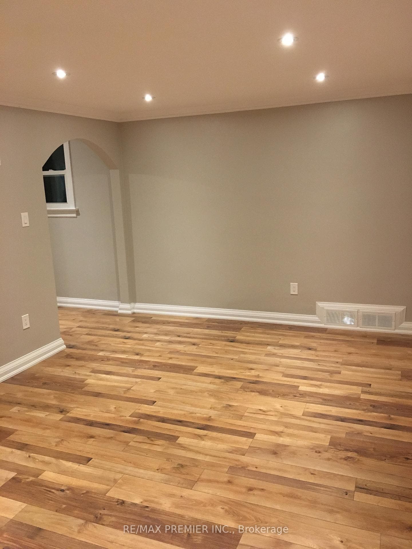 394 Whitmore Avenue Unit Main photo 4