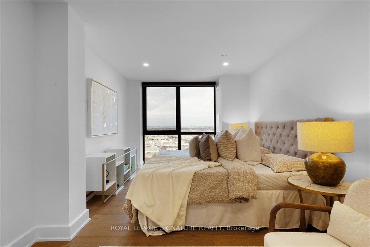 2916 Highway 7 Road Unit 3805 photo 12