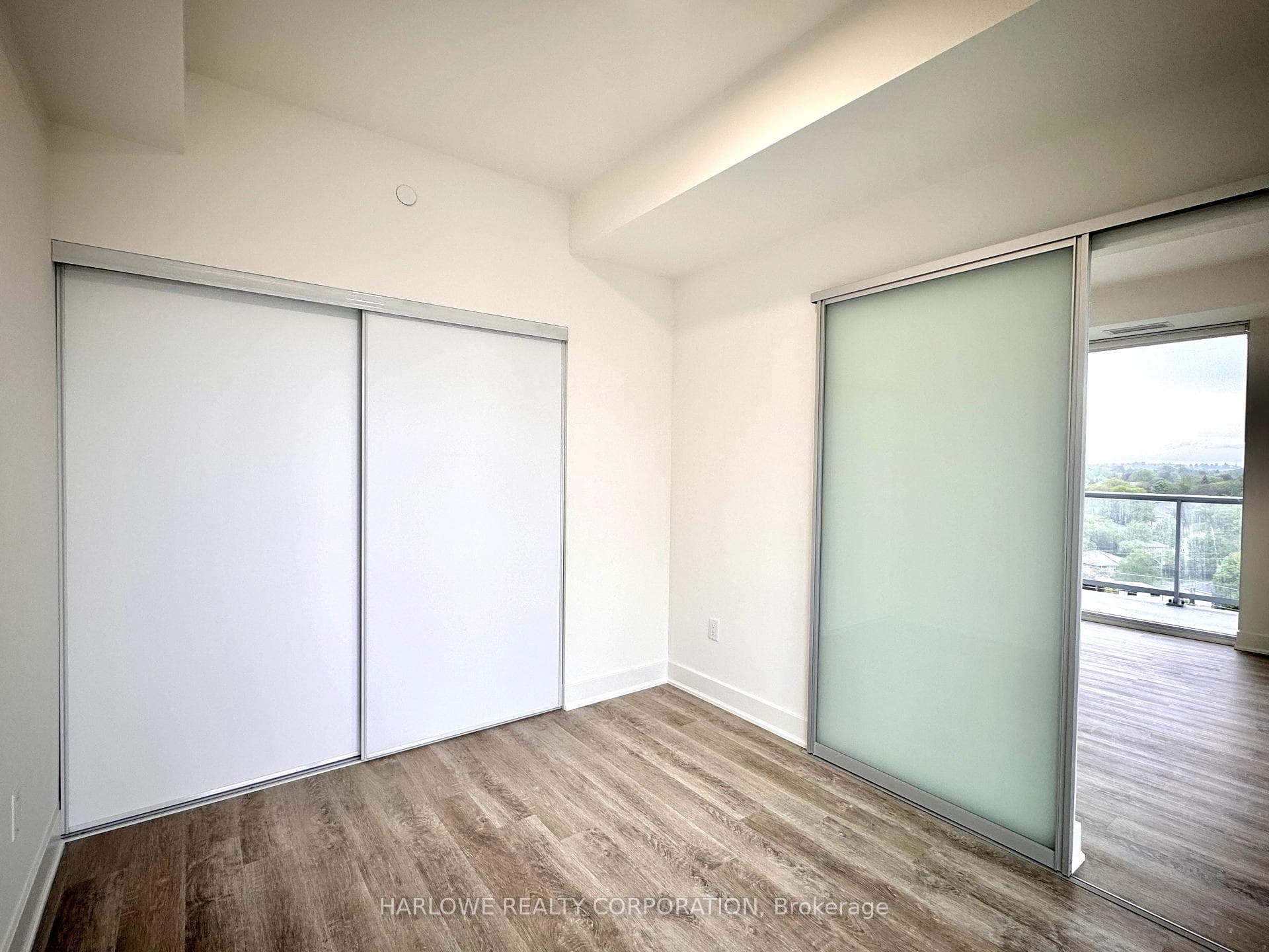 185 Deerfield Road Unit 910 photo 15
