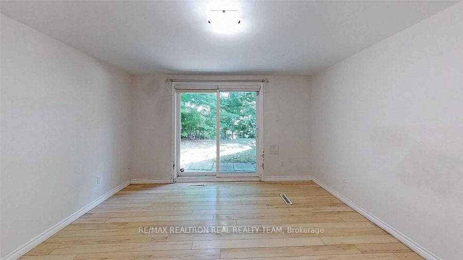 9 Denver Crescent photo 26