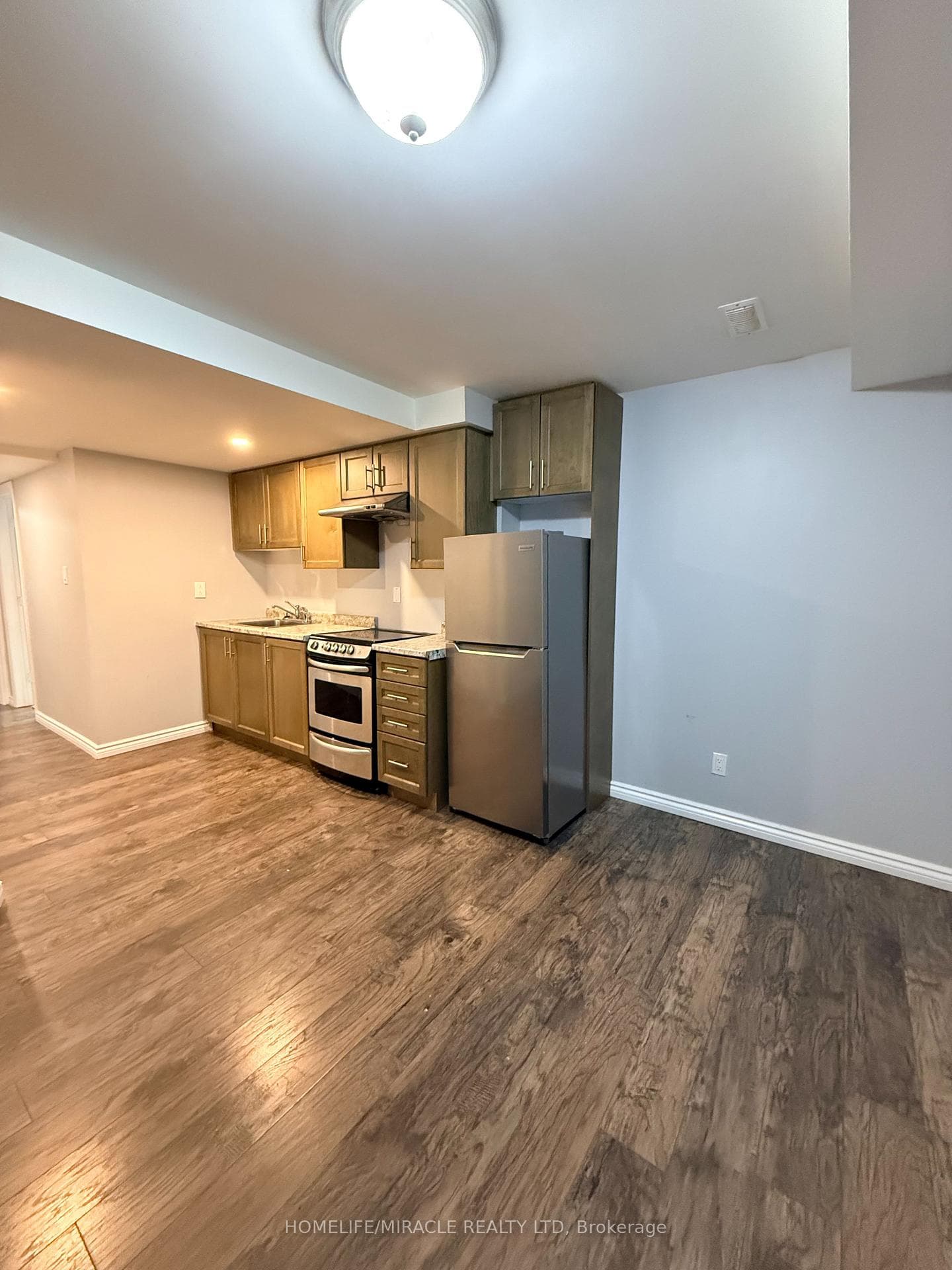 9 Caruso Drive photo 27