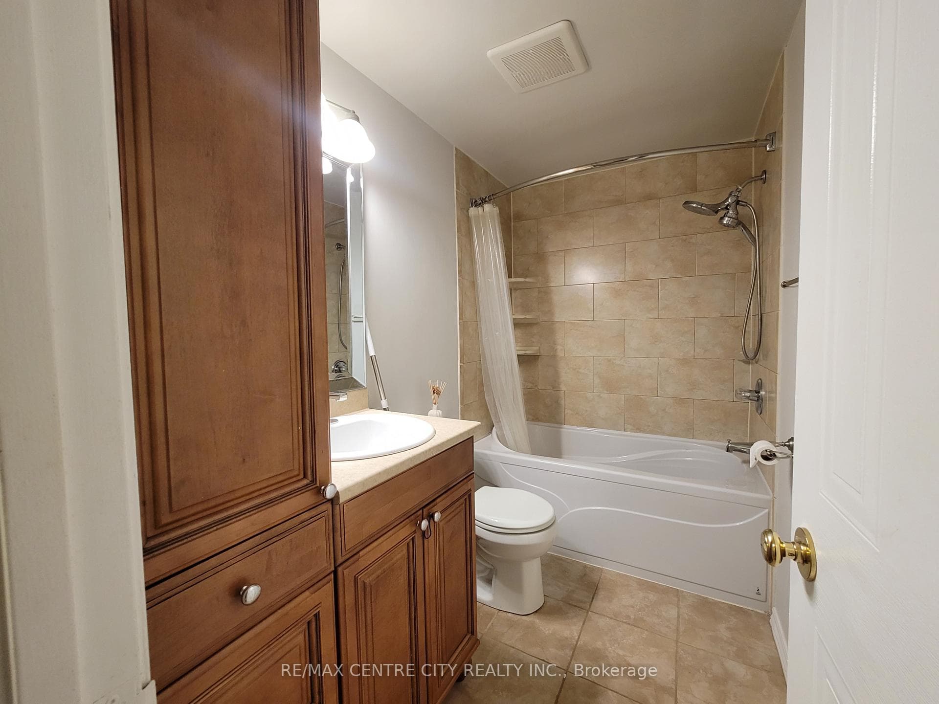 1247 Huron Street Unit 125 photo 13
