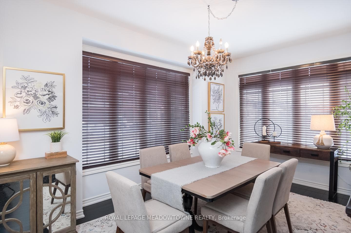 700 Serafini Crescent photo 11