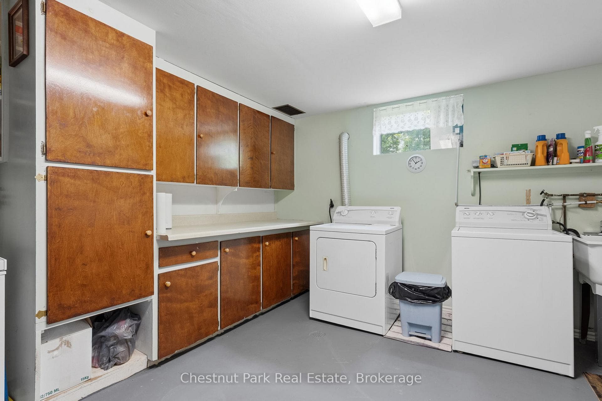 Spacious Laundry room