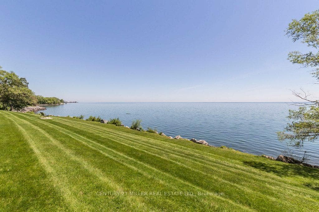 5250 Lakeshore Road Unit 1809 photo 6