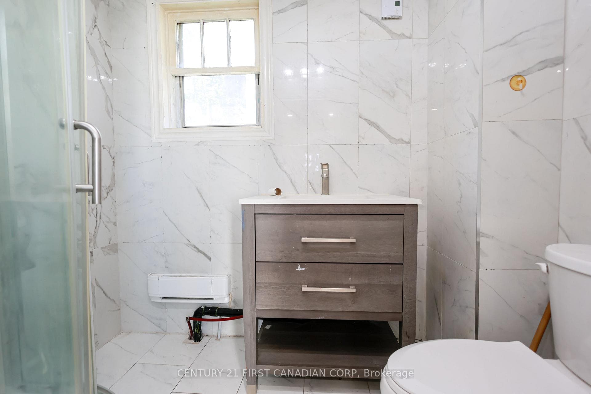 188 Furnival Road photo 9