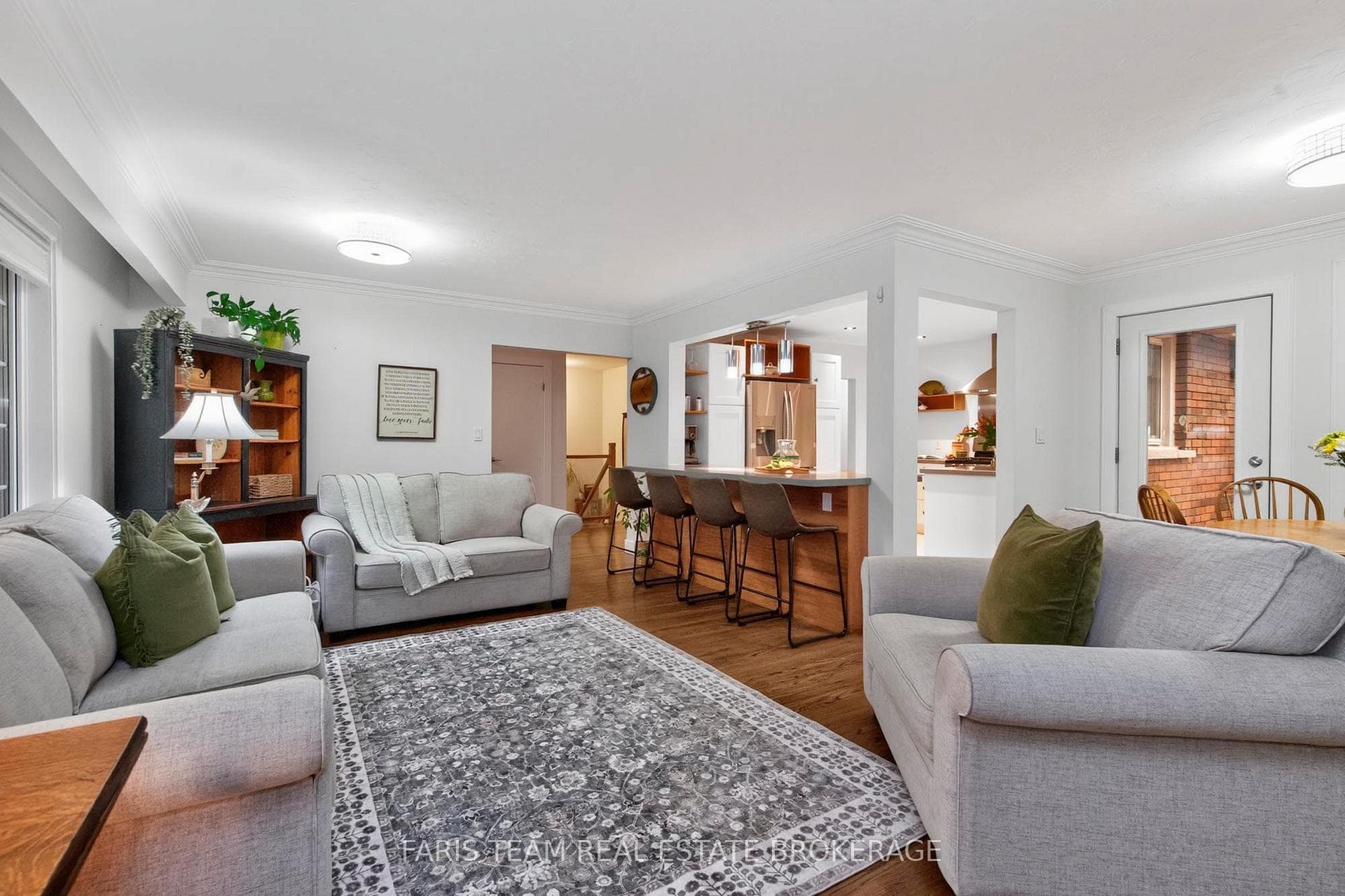 44 Jeffery Street photo 15