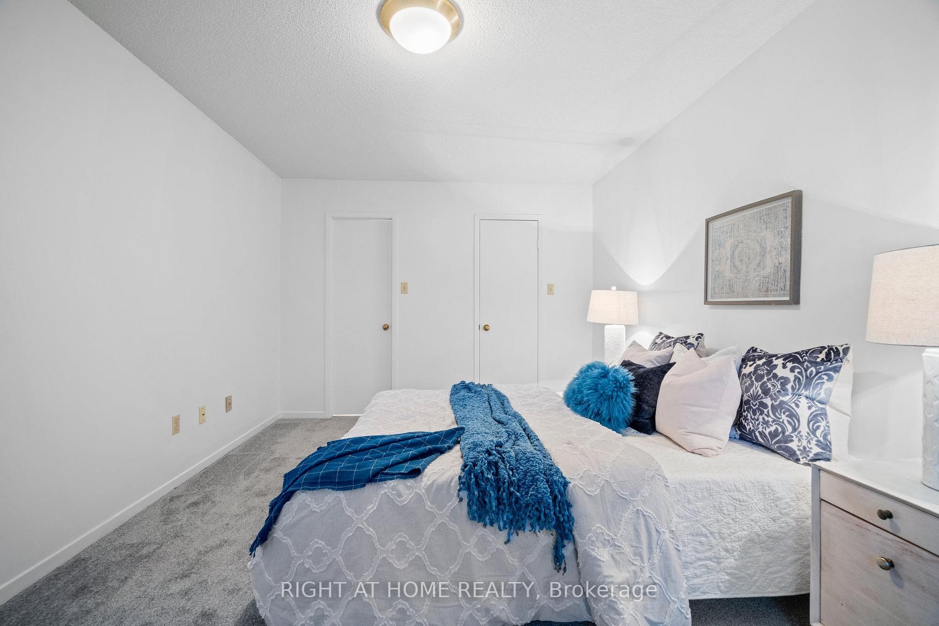 21 Hawkins Crescent photo 19
