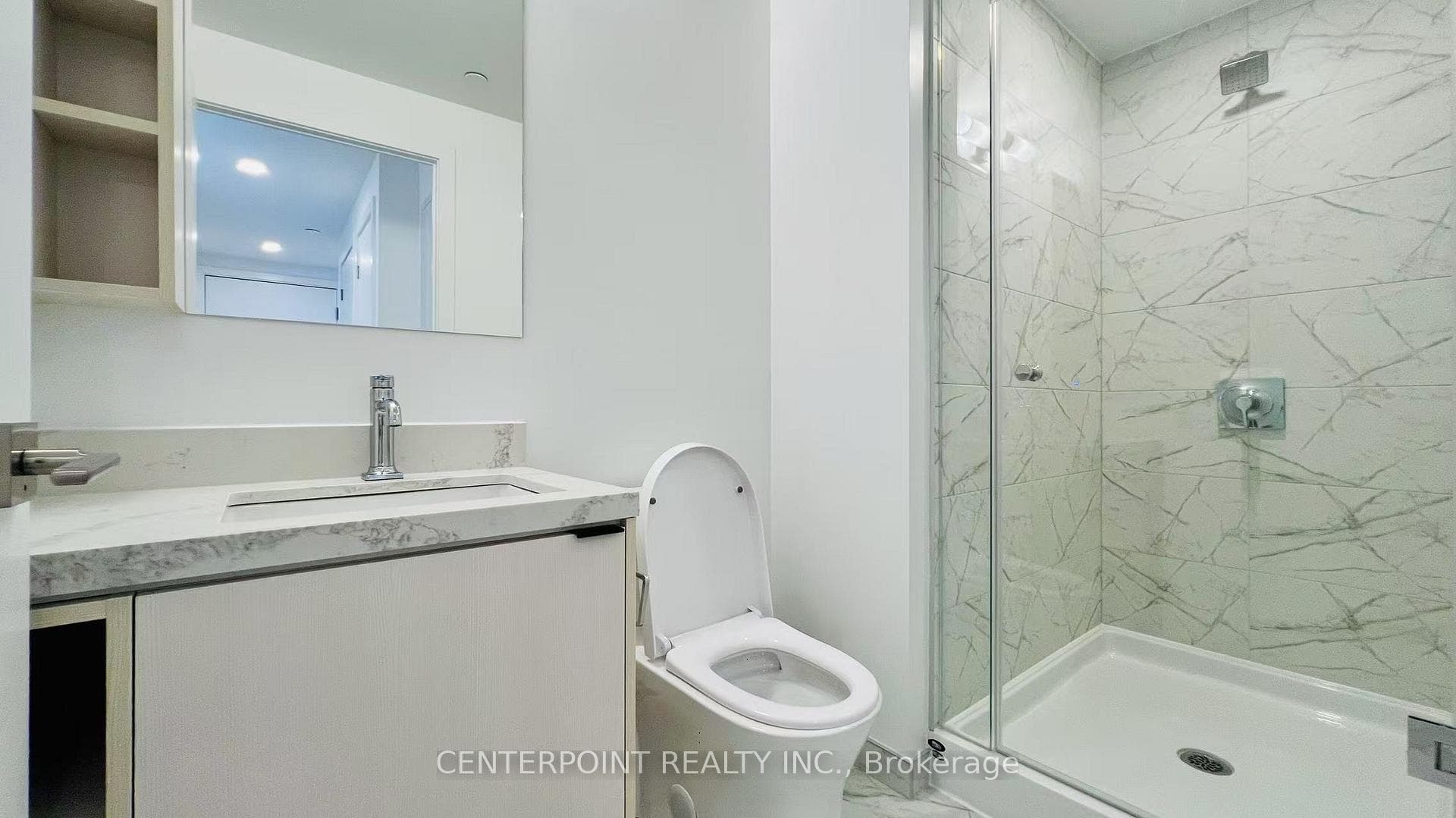 252 Church Street Unit 5105 photo 10