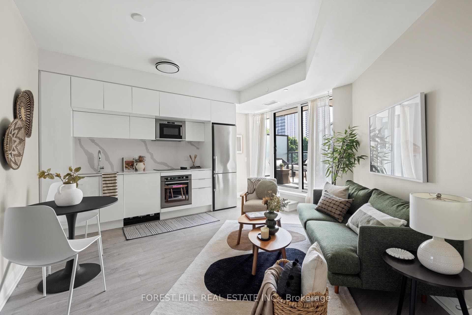 1 Belsize Drive Unit 218 photo 4