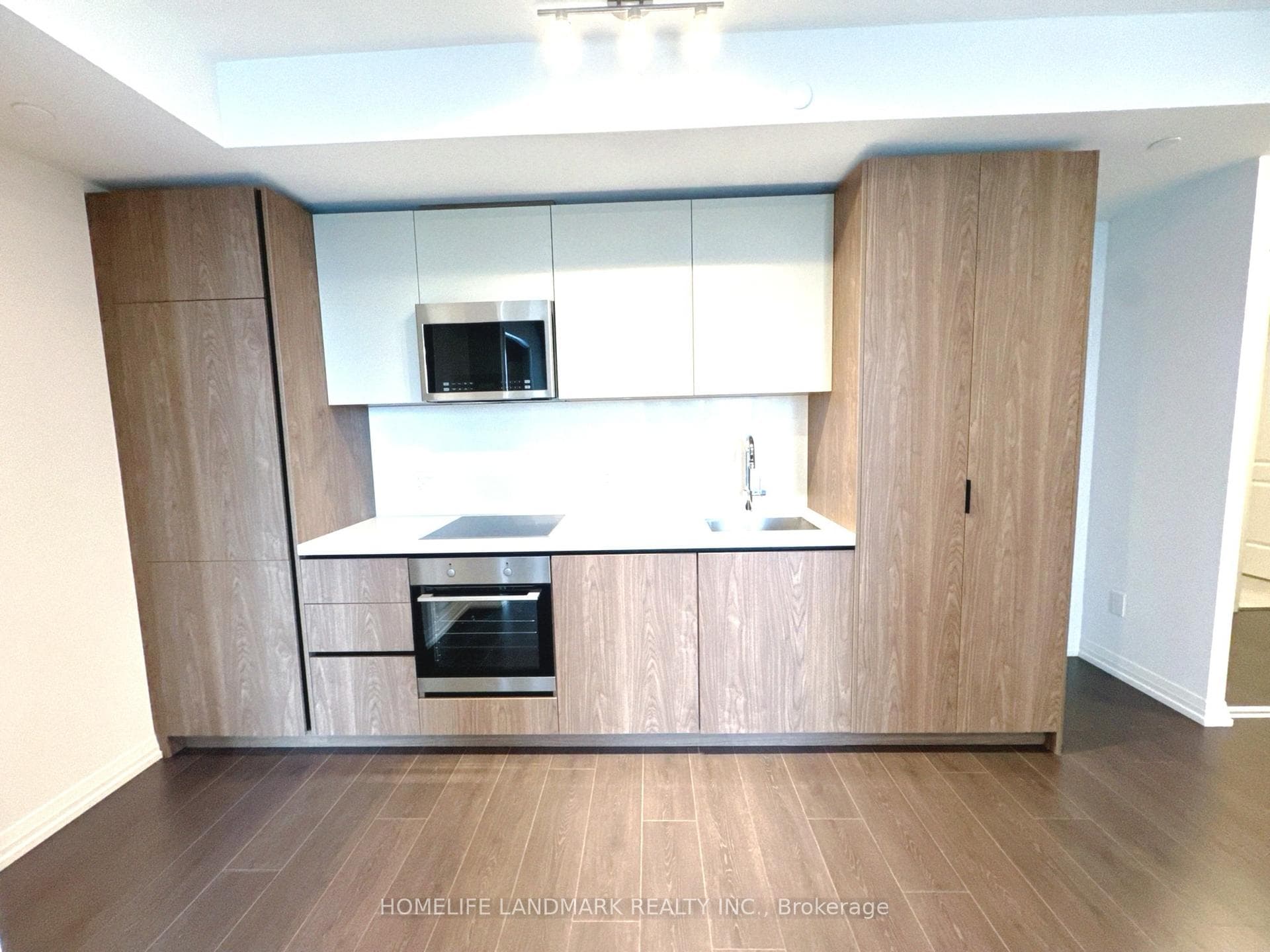 8 Widmer Street Unit 4701 photo 16