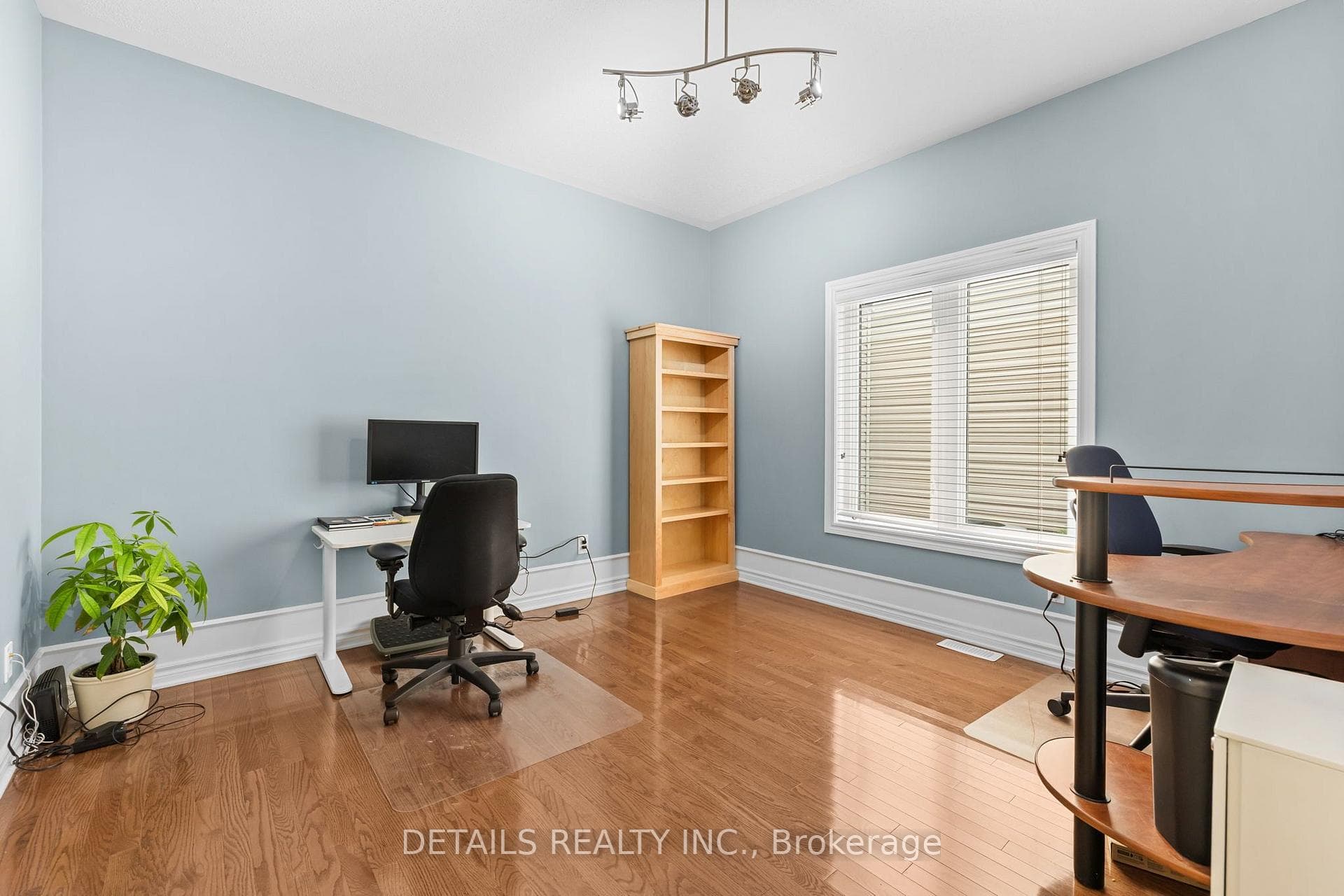 30 Cedar Valley Drive photo 16