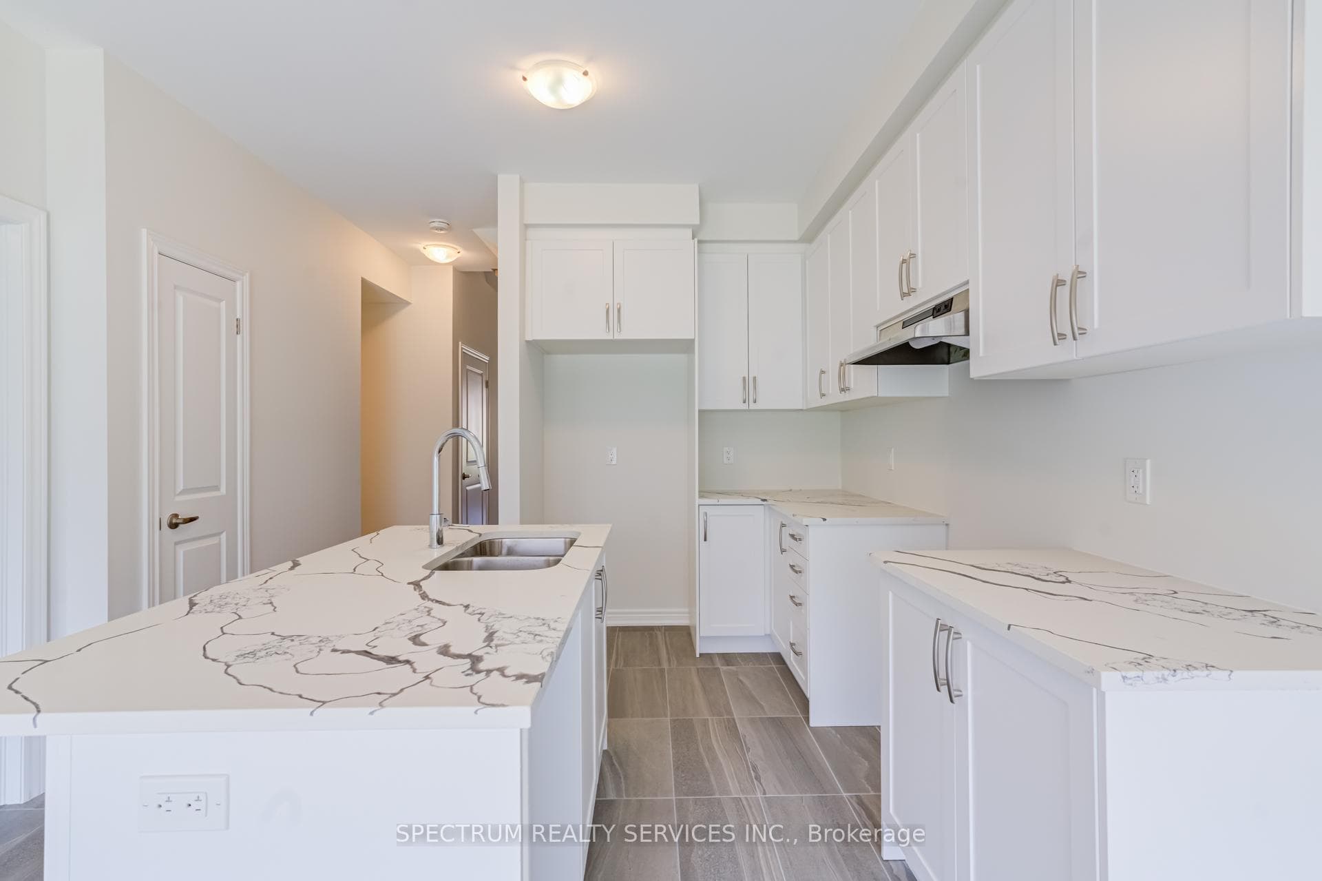 77 Muzzo Drive photo 22
