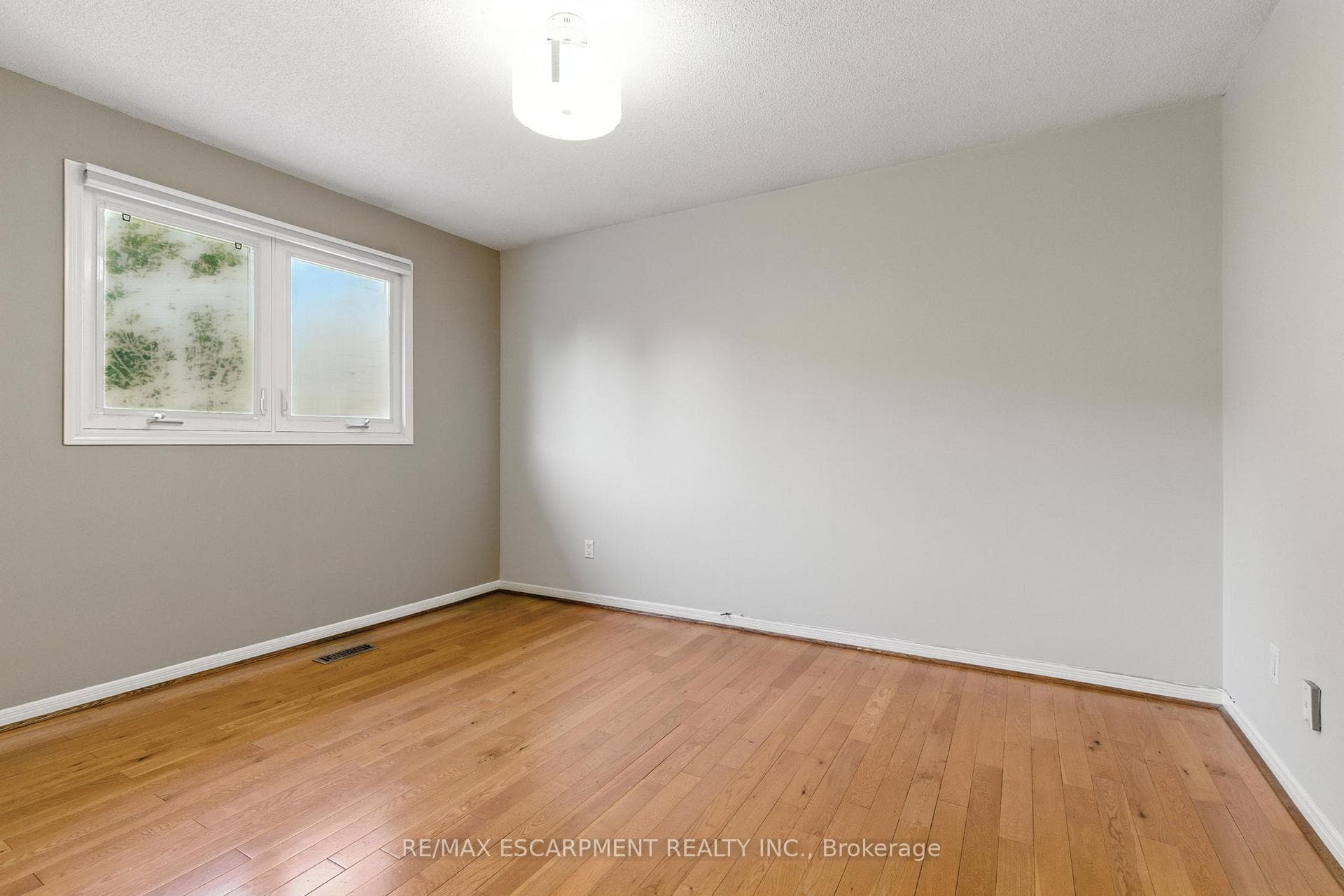 1624 Gallant Drive photo 26