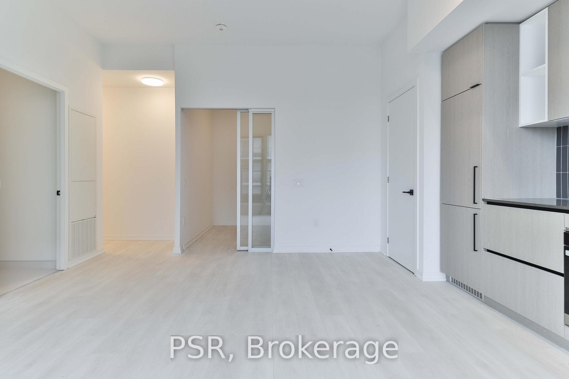 1285 Dupont Street Unit 2310 photo 4