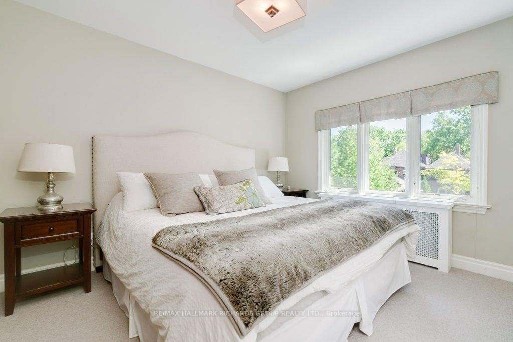 67 Herbert Avenue photo 11