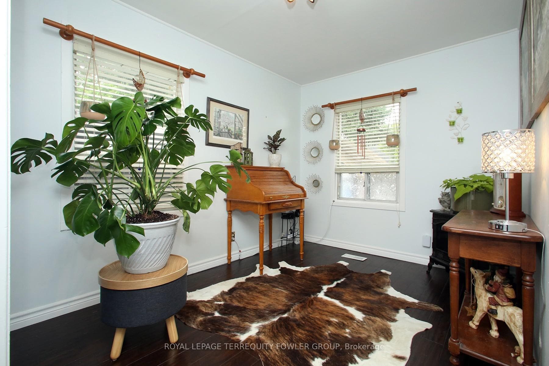 98 Hearst Circle photo 7