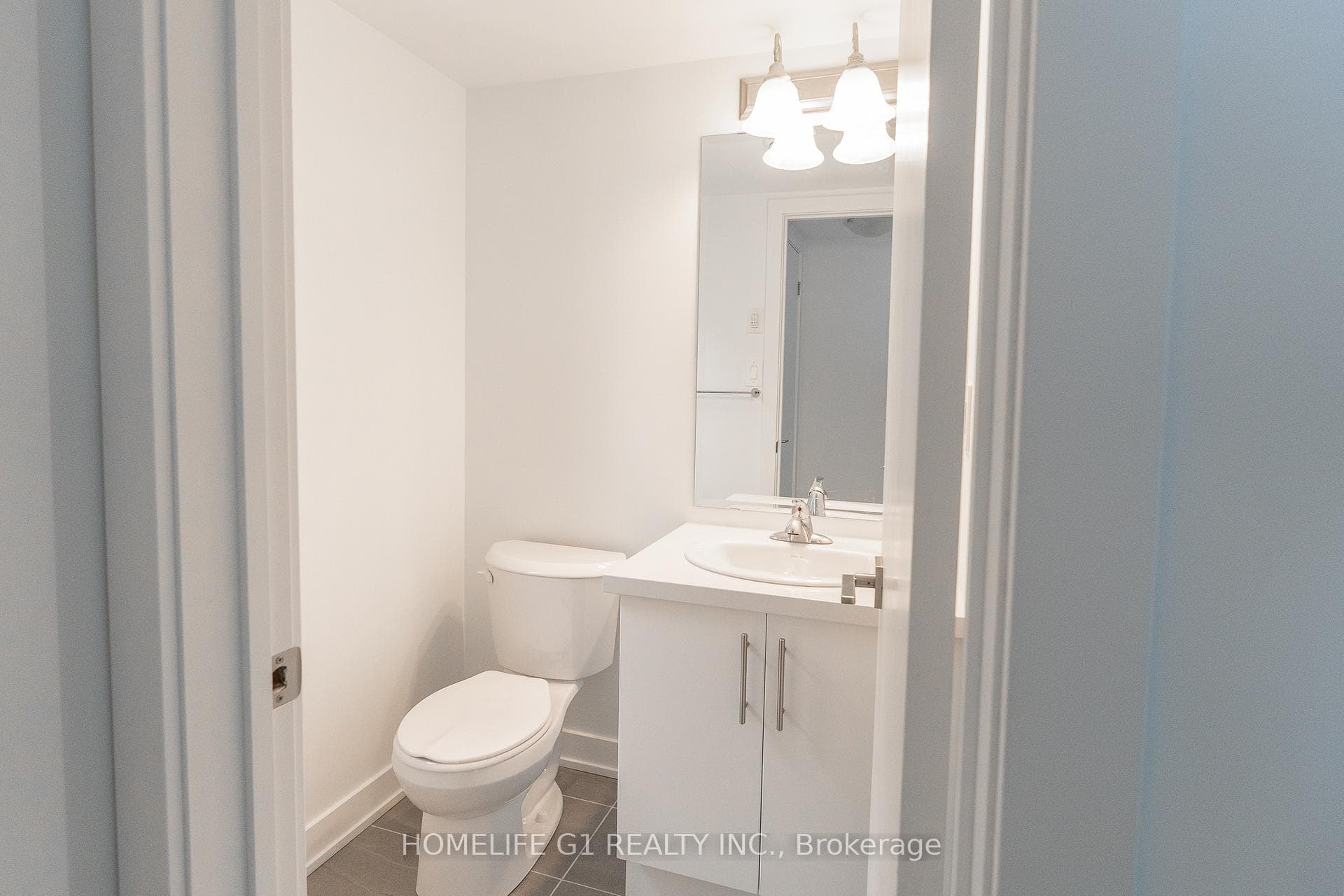 25 Romilly Avenue Unit 16 photo 10