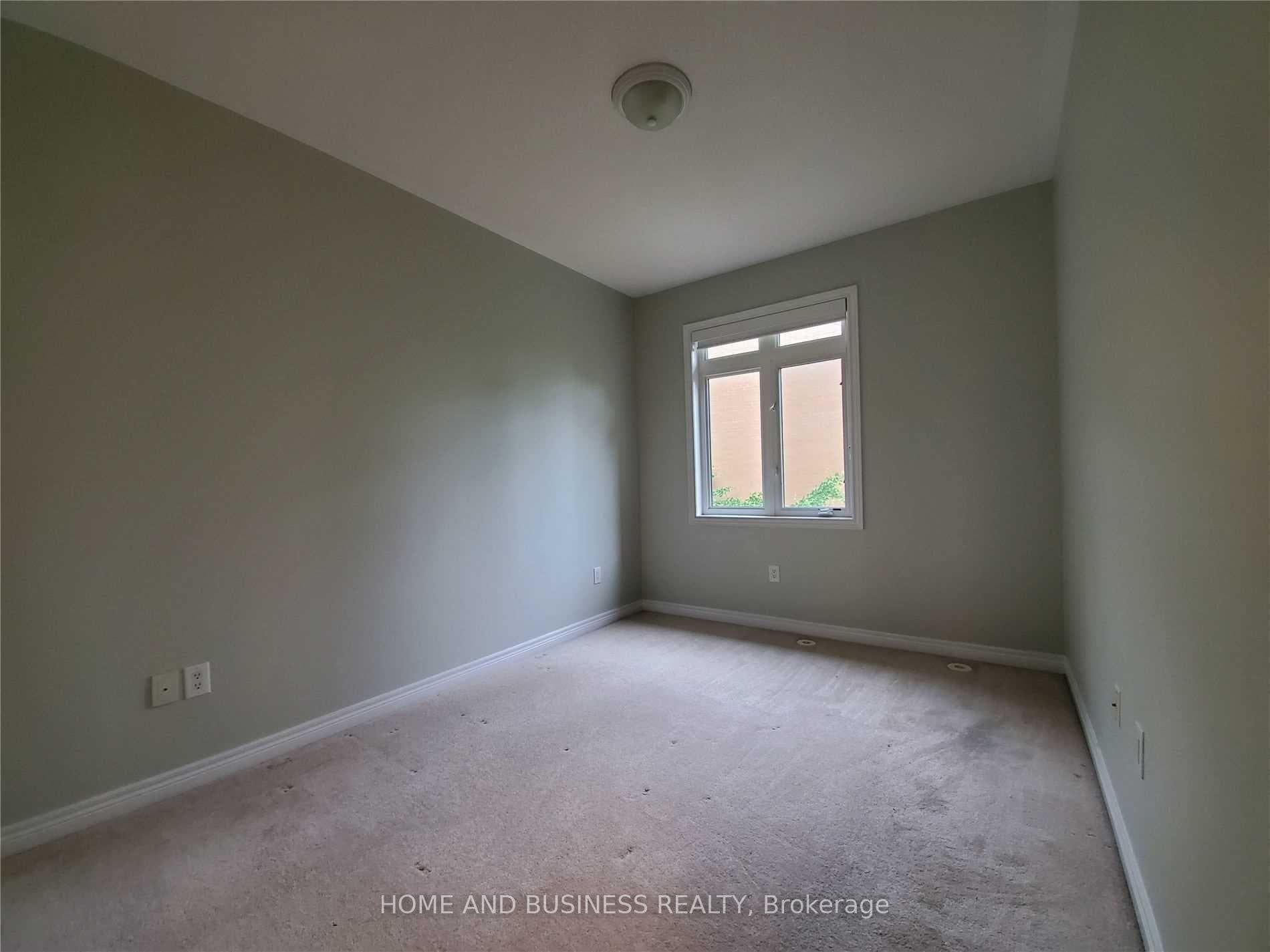 383 Prince Of Wales Drive Unit 107 photo 15