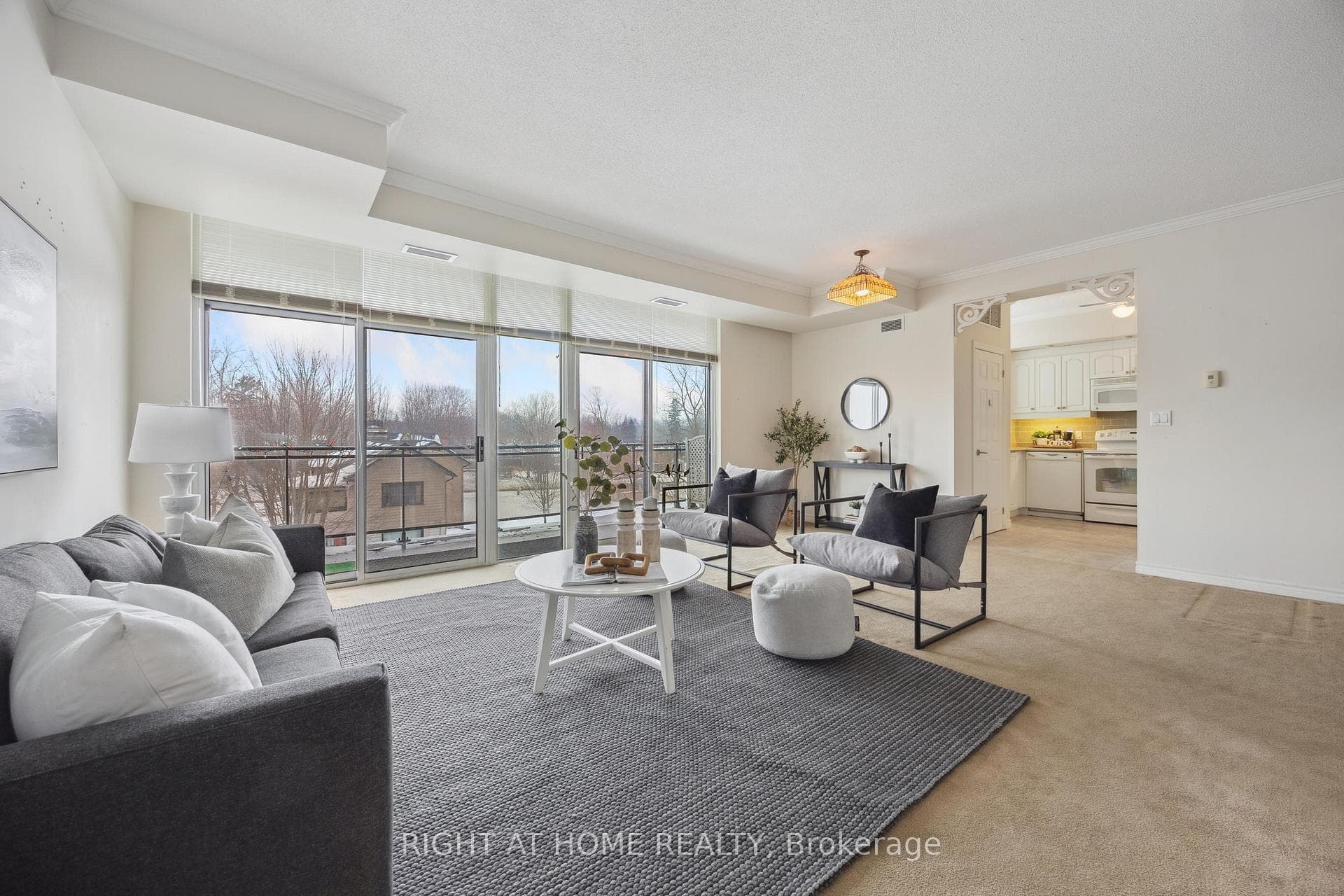 171 Shanly Street Unit 411 photo 5