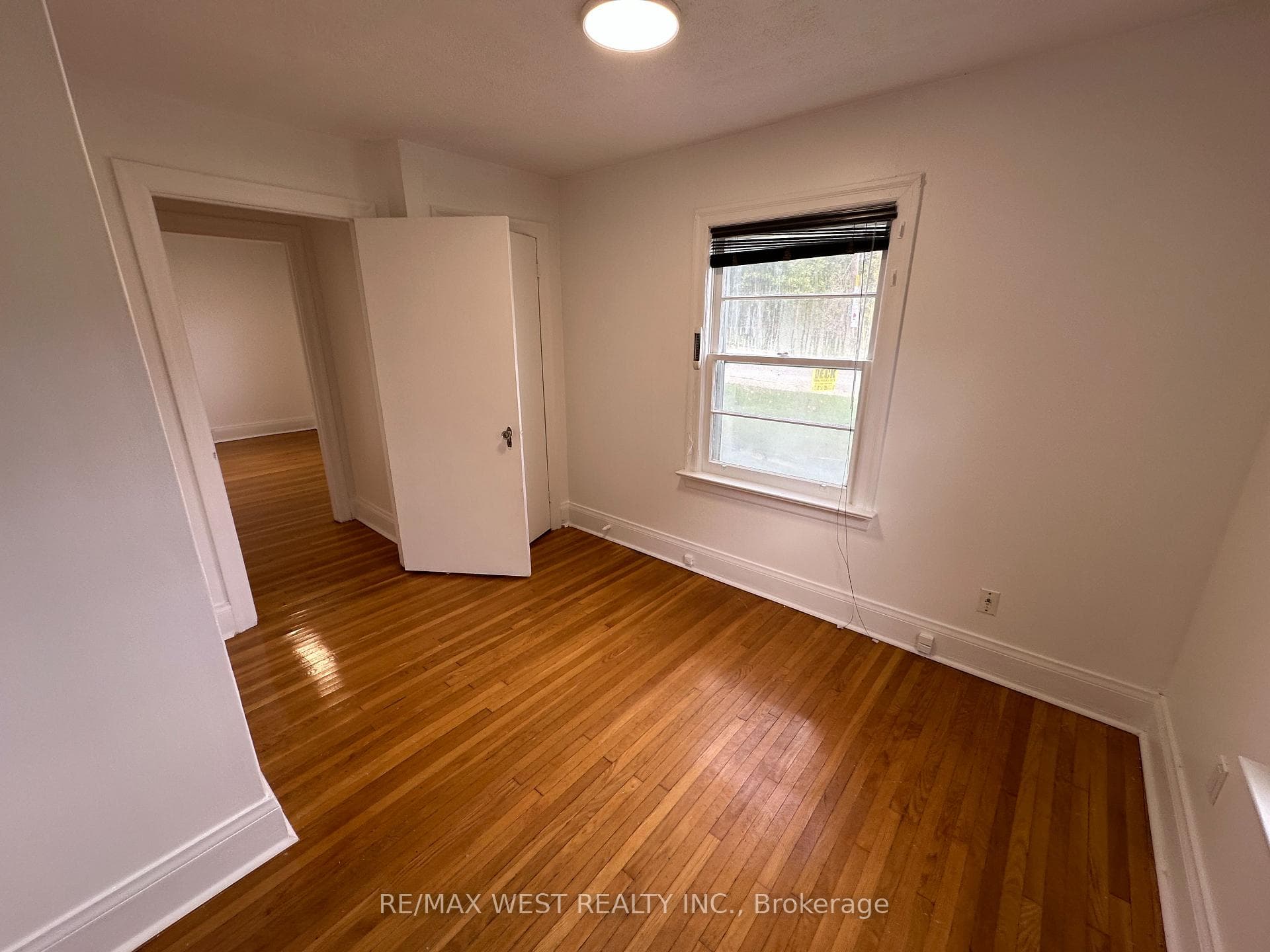 8186 Islington Avenue photo 16