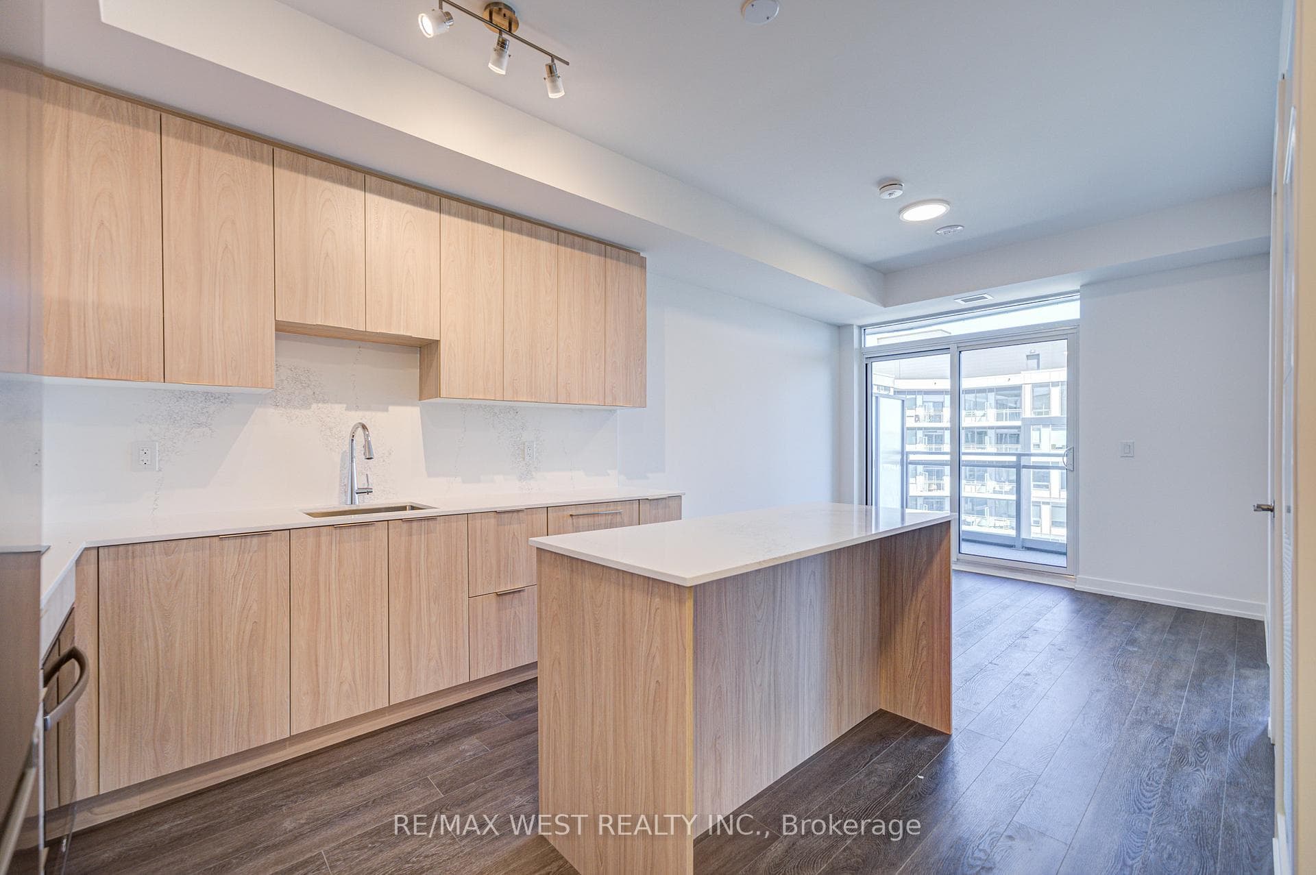 2501 Saw Whet Boulevard Unit 551 photo 15