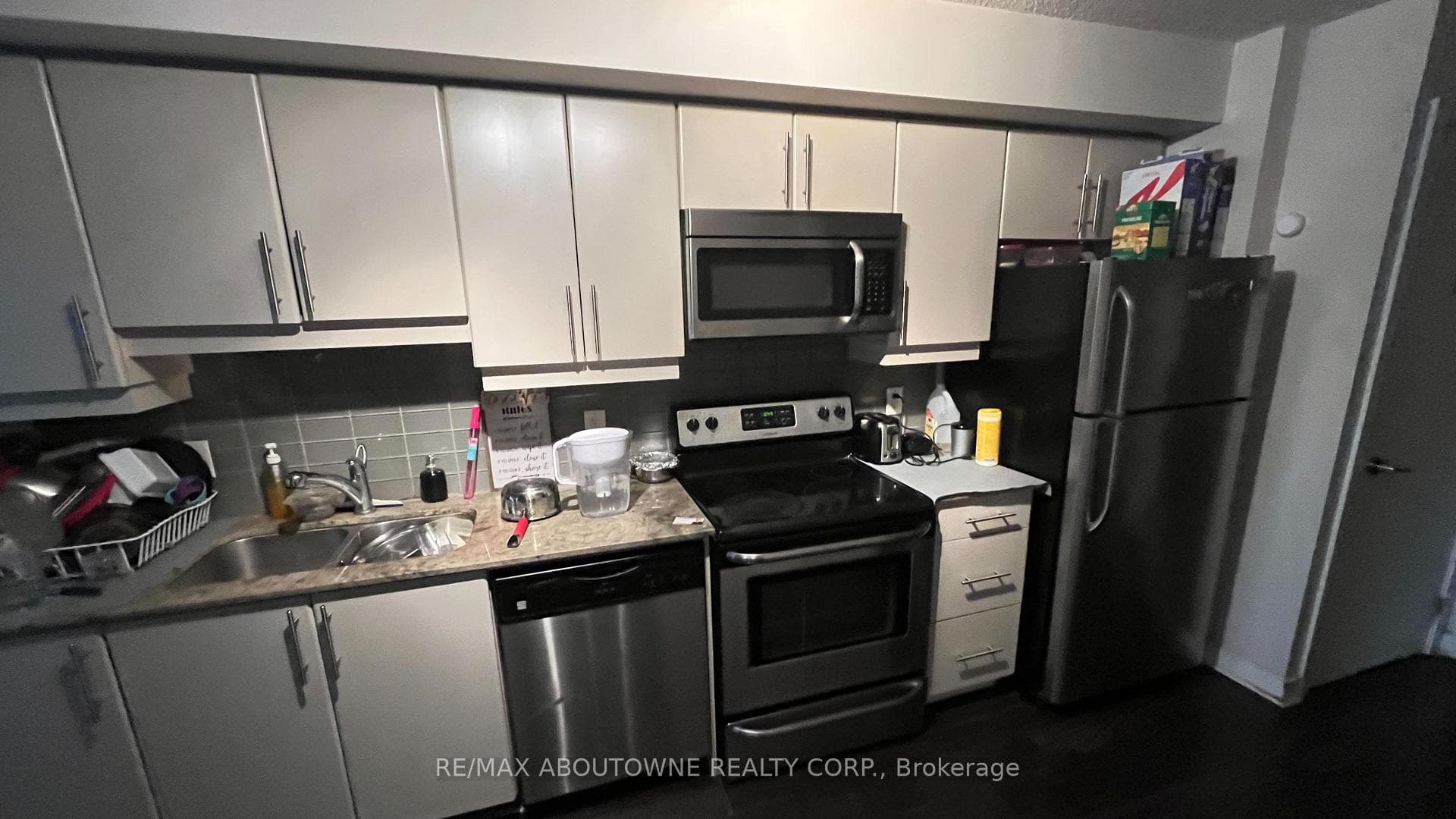 33 Bay Street Unit 1001 photo 7