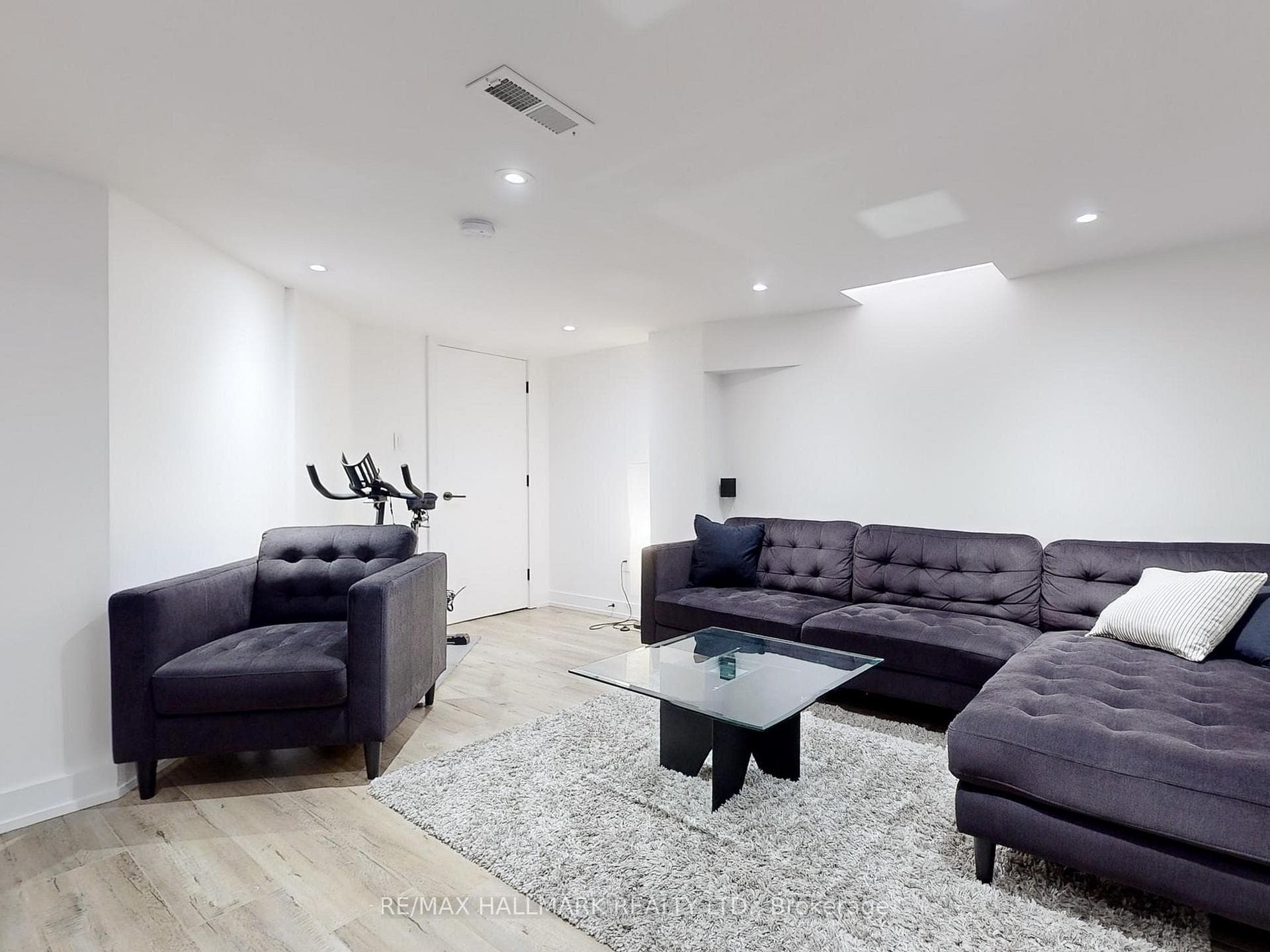 6 Castelli Court photo 22