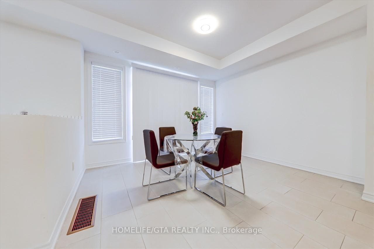 11737 Tenth Line photo 10