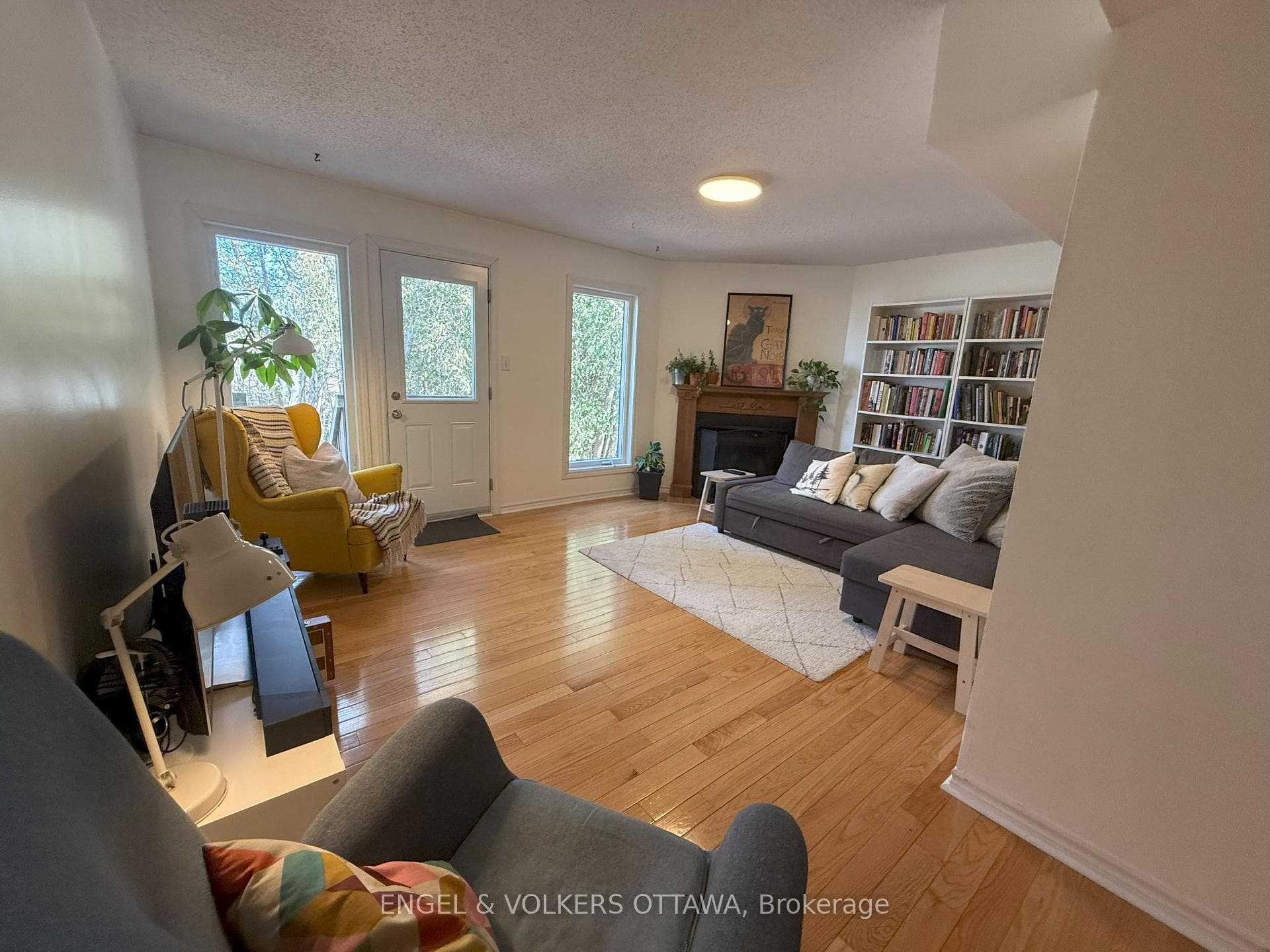 37 Lightfoot Place photo 3