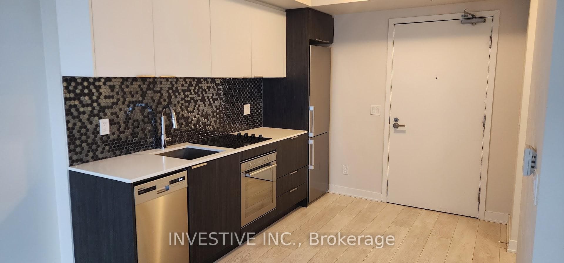 2 Sonic Way Unit 2509 photo 5