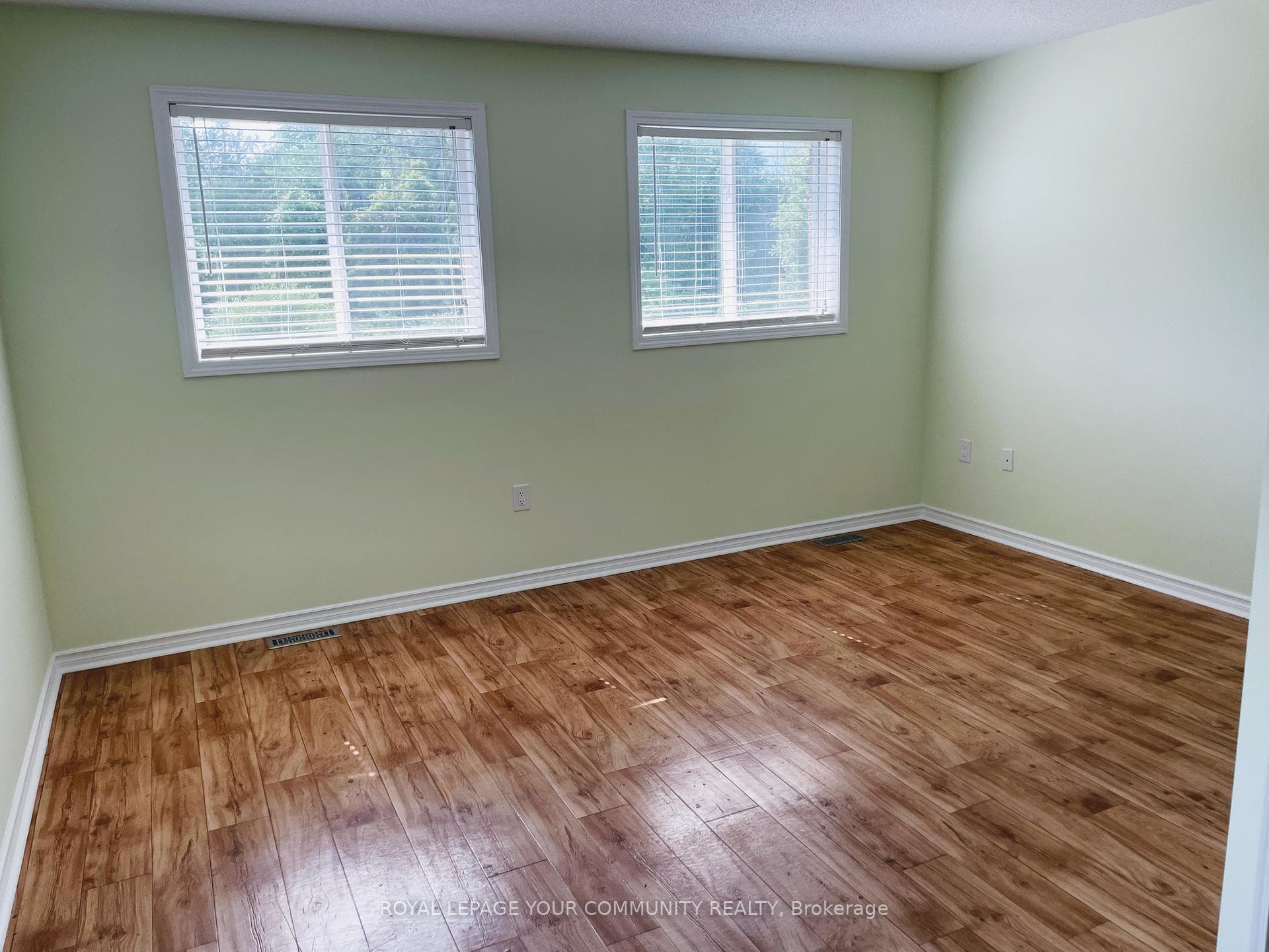 24 Sun King Crescent Unit main photo 18