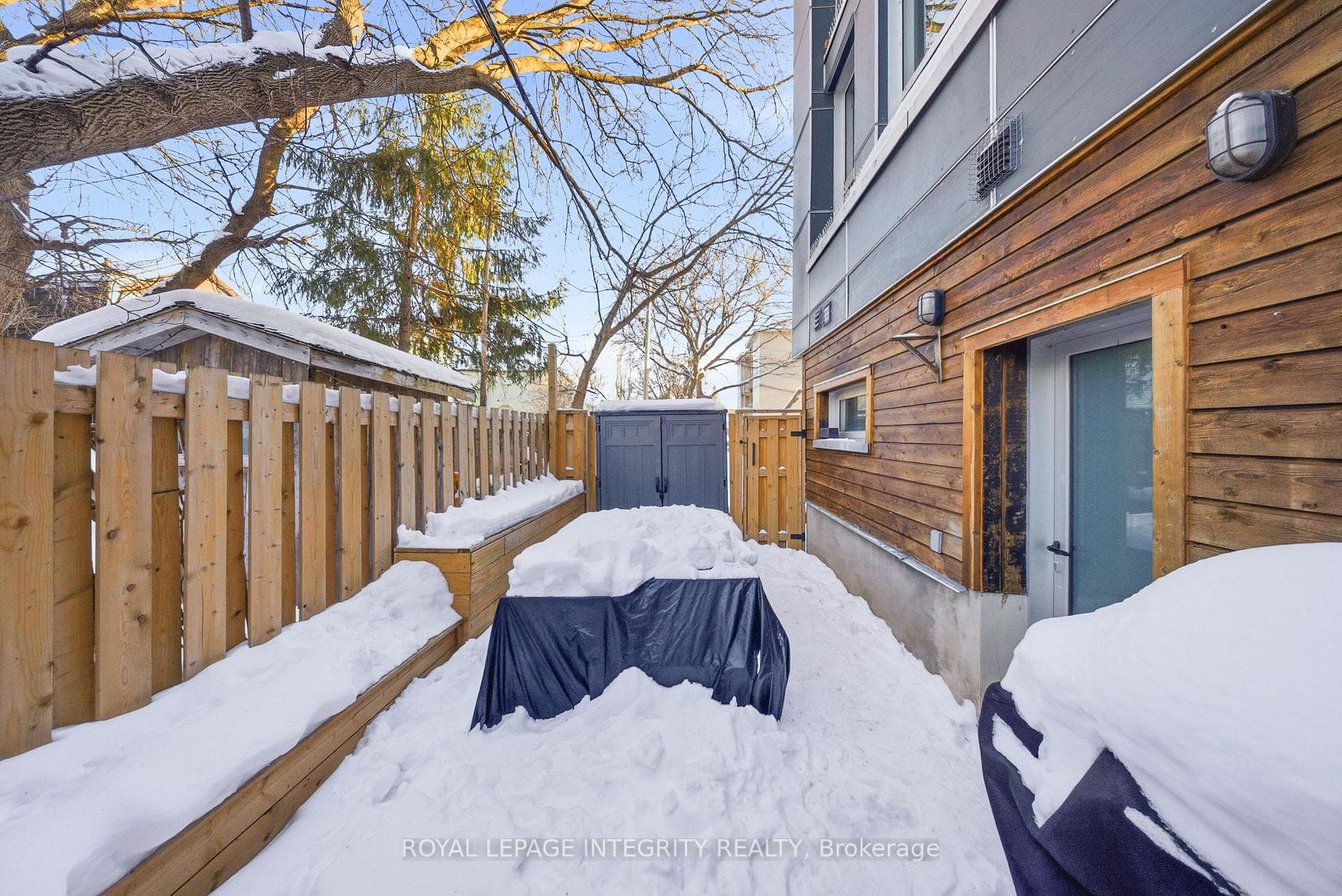 41 Stirling Avenue Unit D photo 37