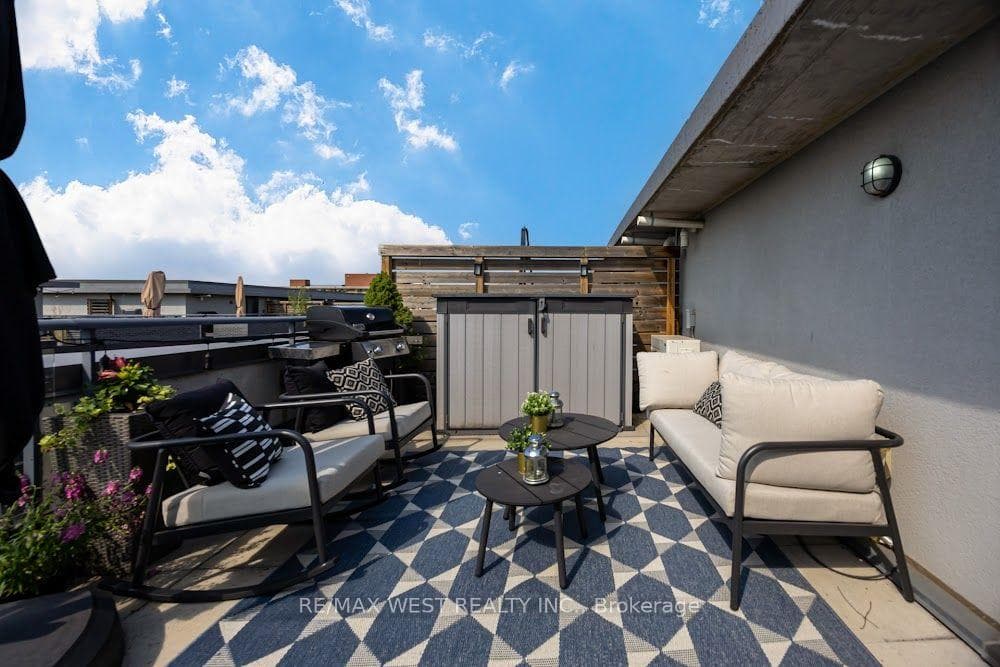 47 Macaulay Avenue Unit 603 photo 24