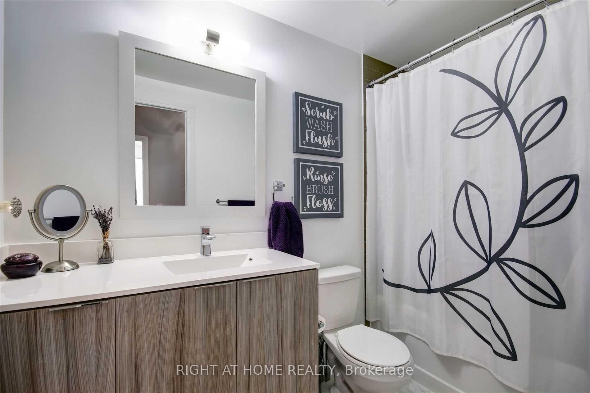 56 Annie Craig Drive Unit 3204 photo 6