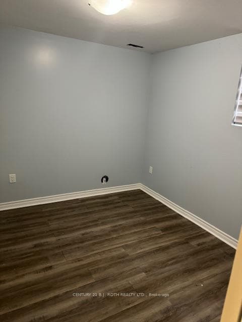 1398 Sheldon Street photo 9