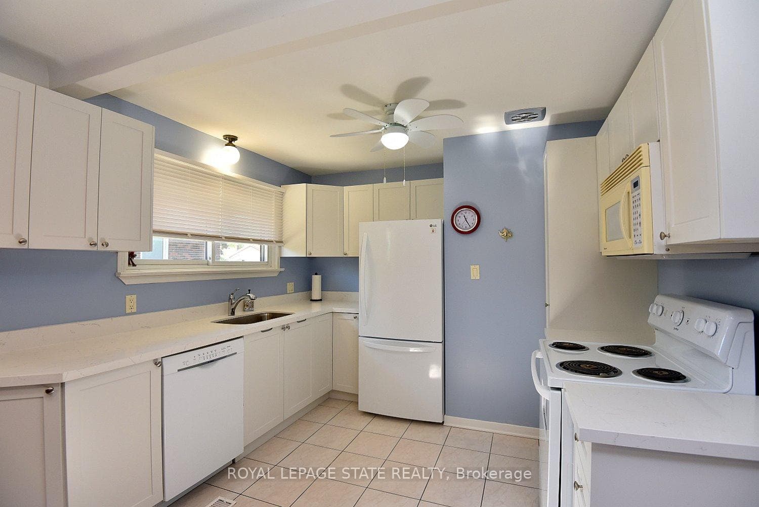 10 Alderney Avenue photo 13