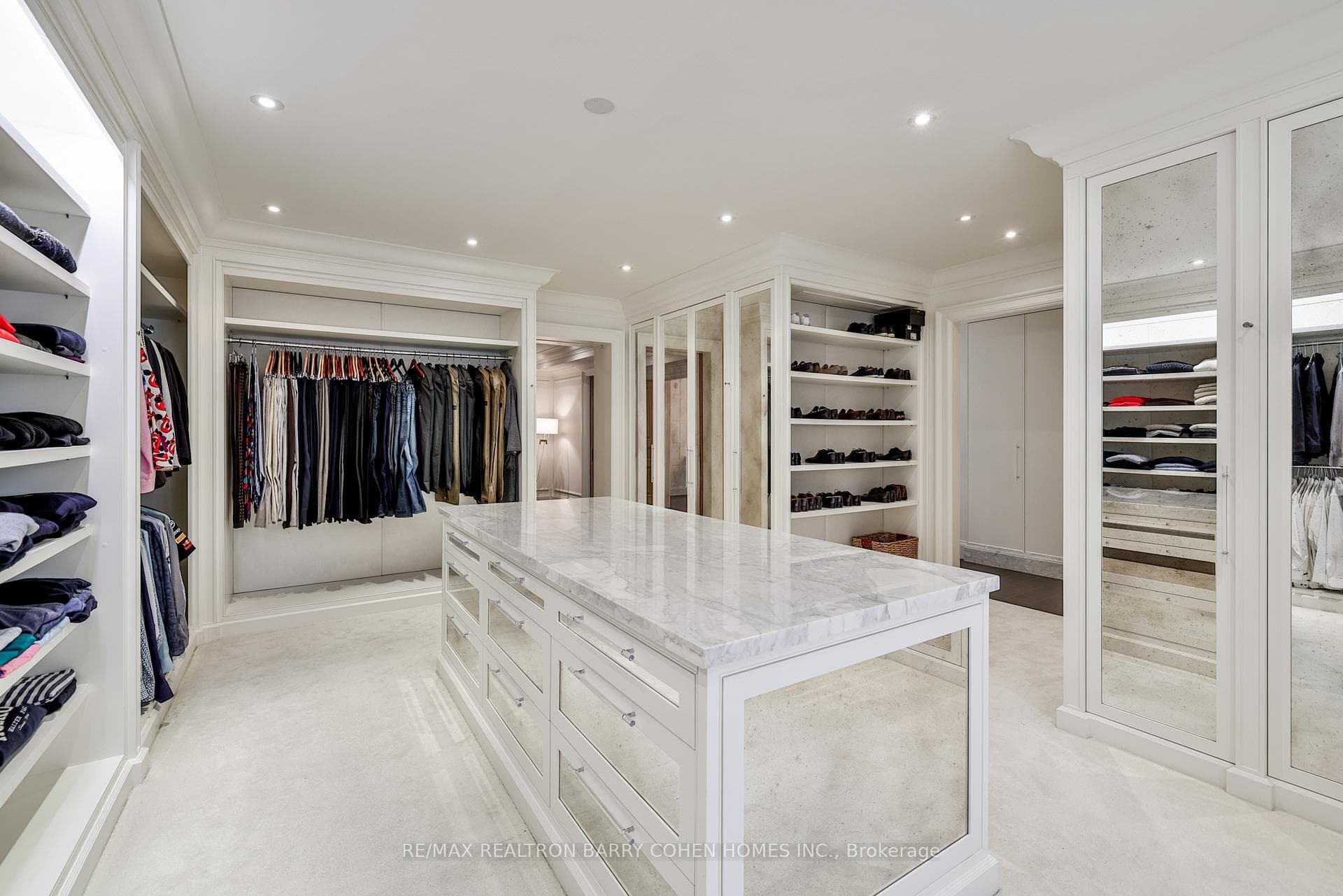 30 Whitney Avenue photo 23