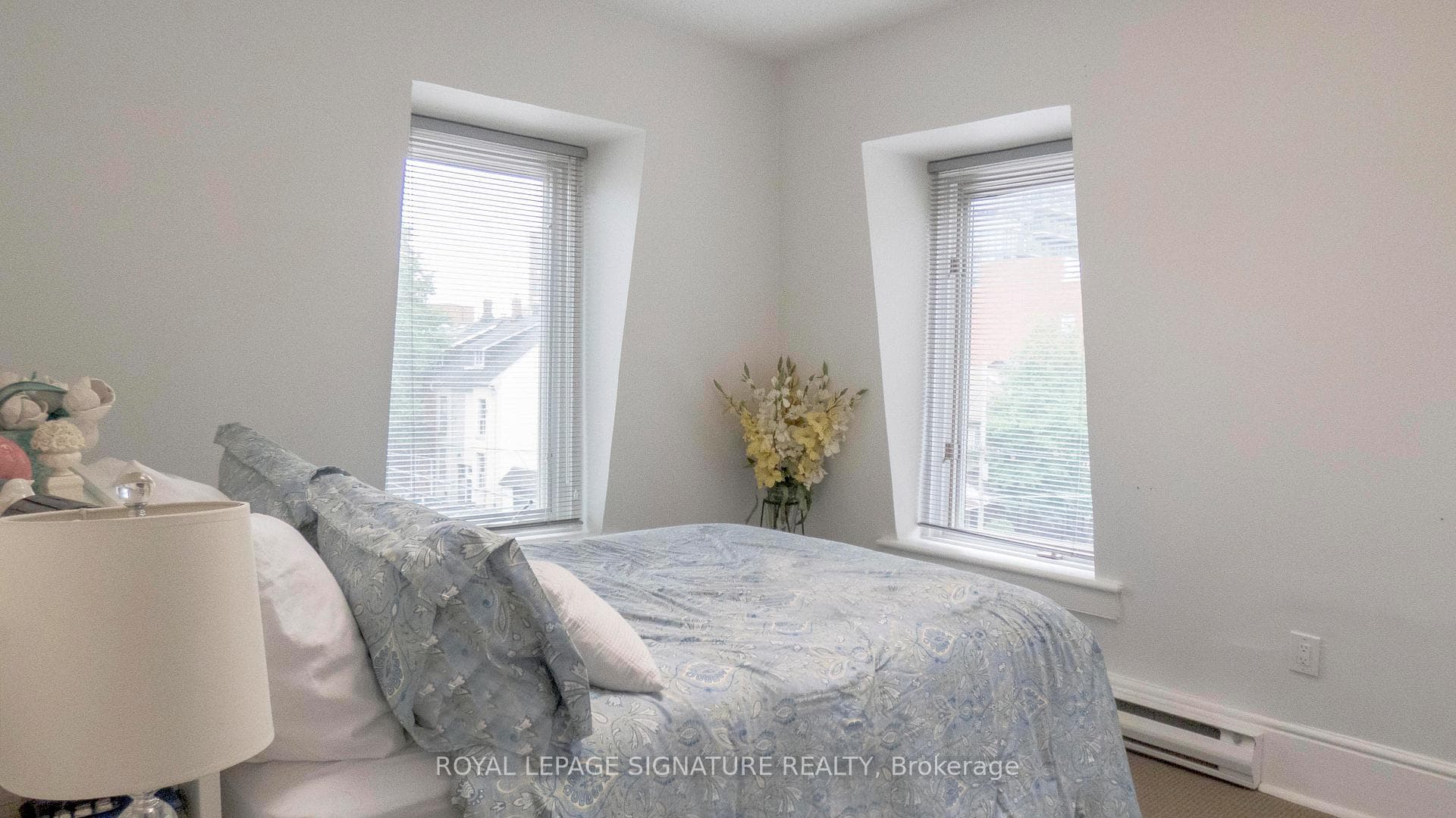 623 Wellington Street Unit A photo 12
