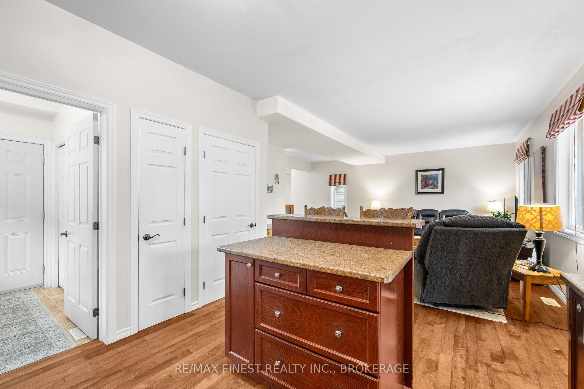 106 Macdougall Drive photo 11