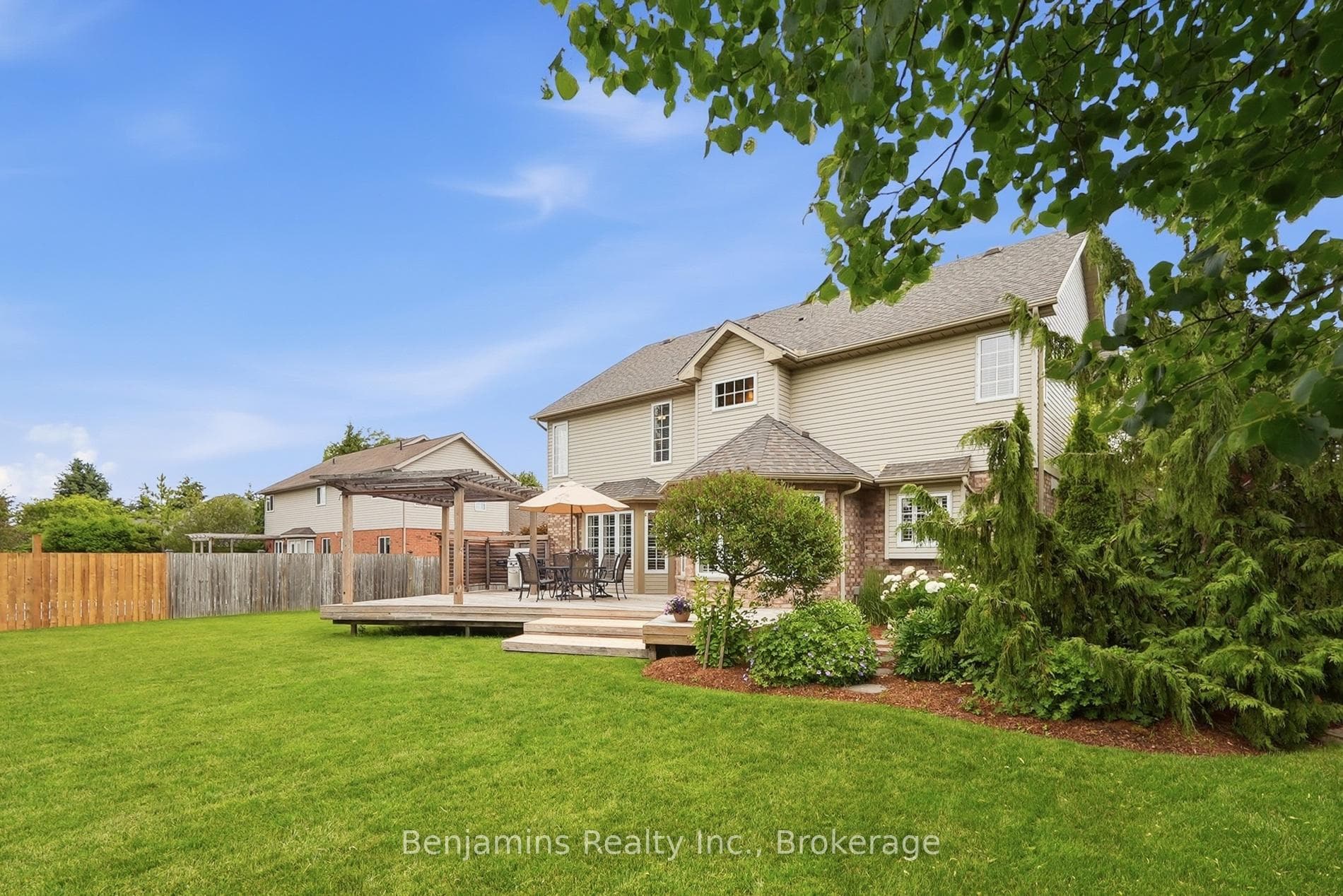 36 Weberlyn Crescent photo 41