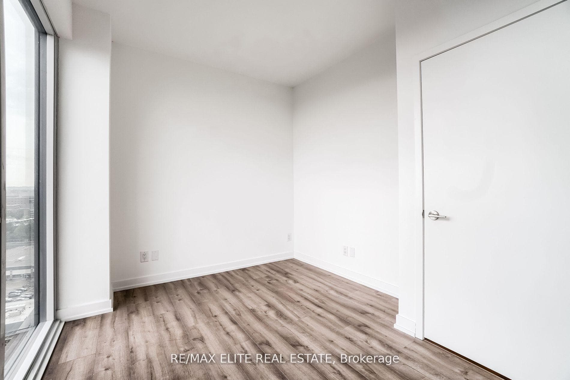 135 East Liberty Street Unit 1003 photo 20