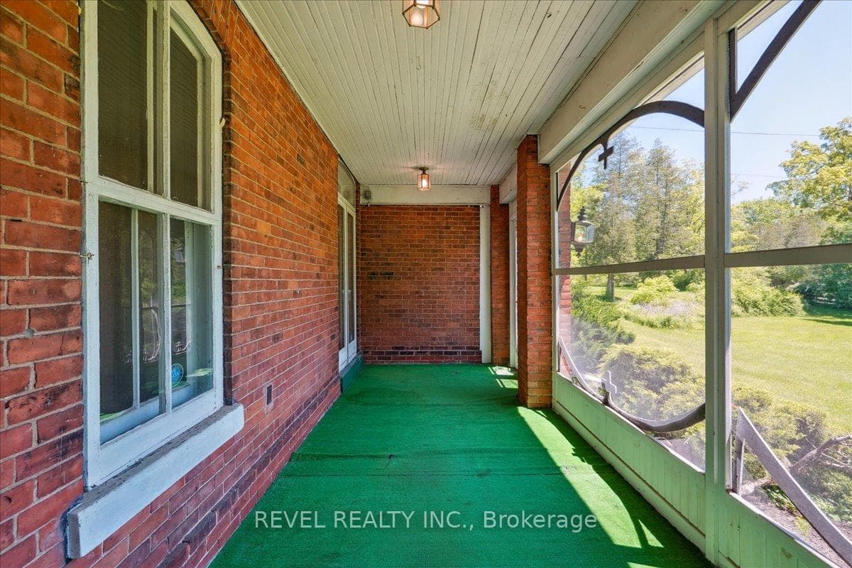 791 Crooks Hollow Road photo 3