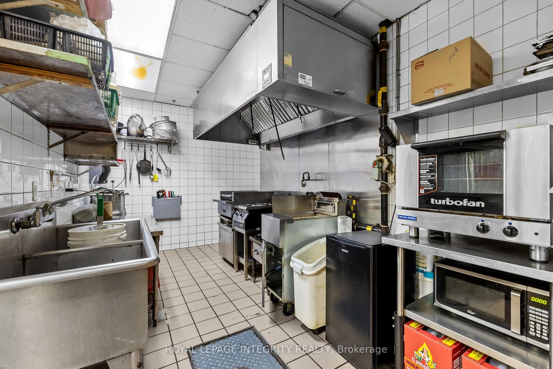 2150 Robertson Rd Road photo 16