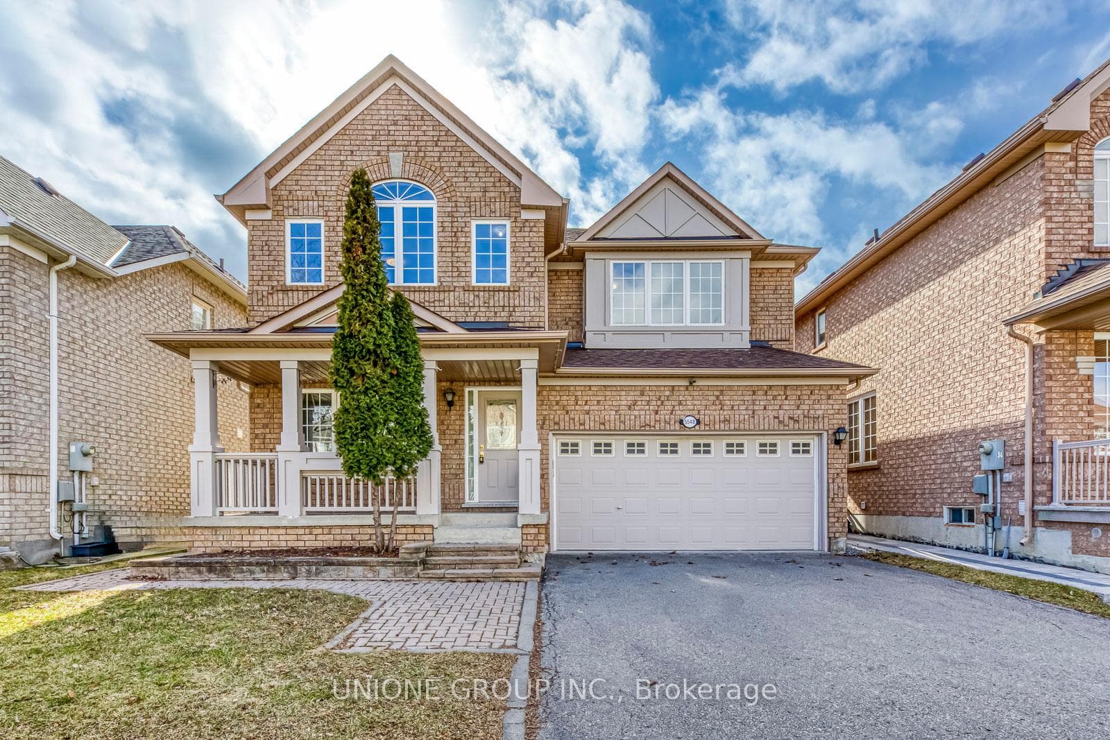 5548 Capri Gate photo 1