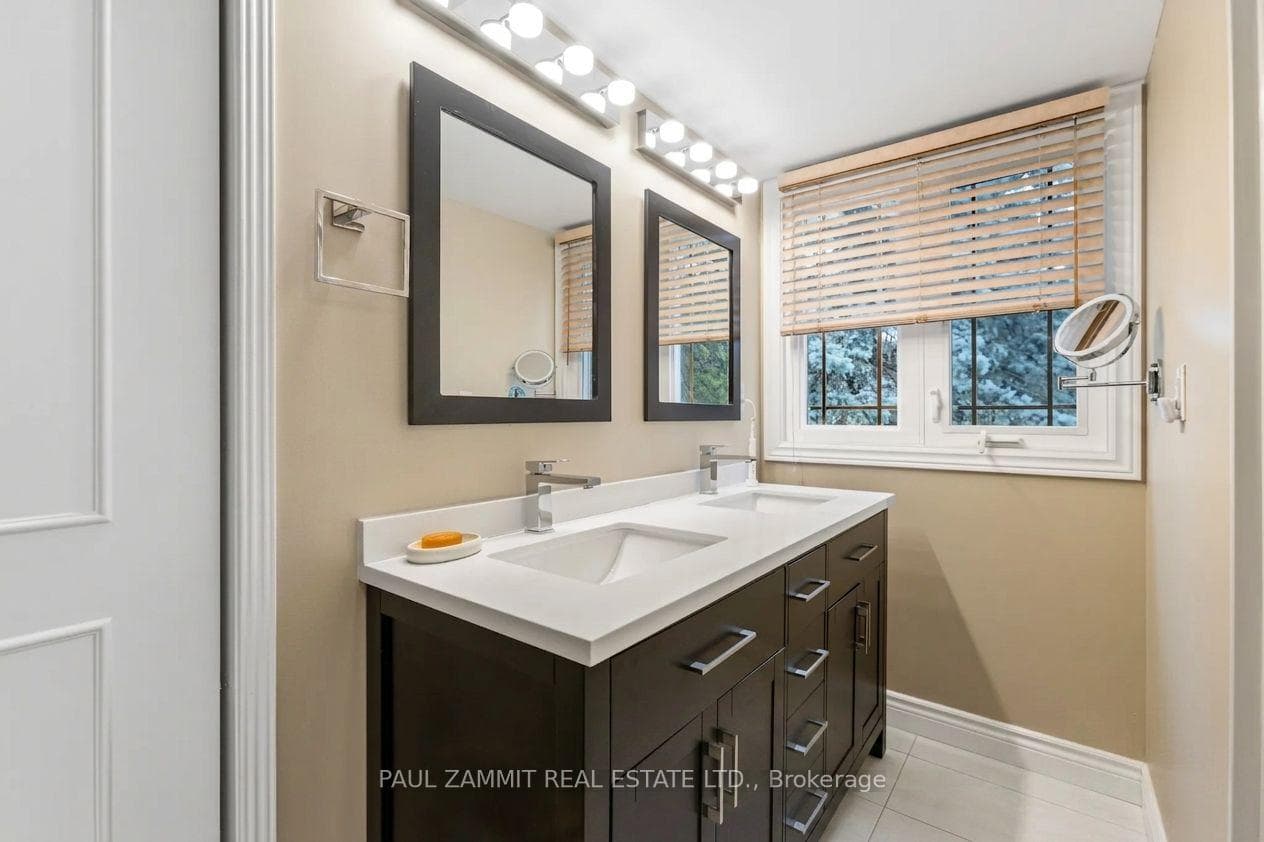 39 Woolsthorpe Crescent photo 22