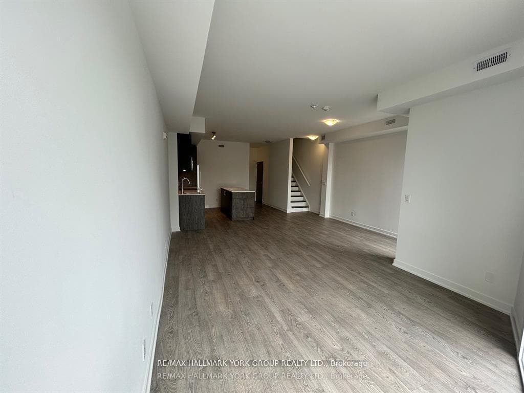 35 Birchcliff Avenue Unit 37 photo 7